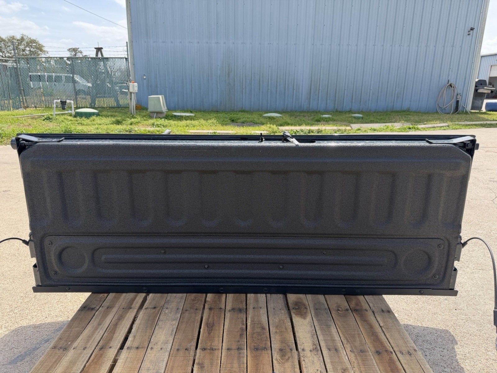 2019-2026 Ram 2500 3500 Factory Tailgate Forged Blue Metallic OEM w/ Camera Hole - Image 13