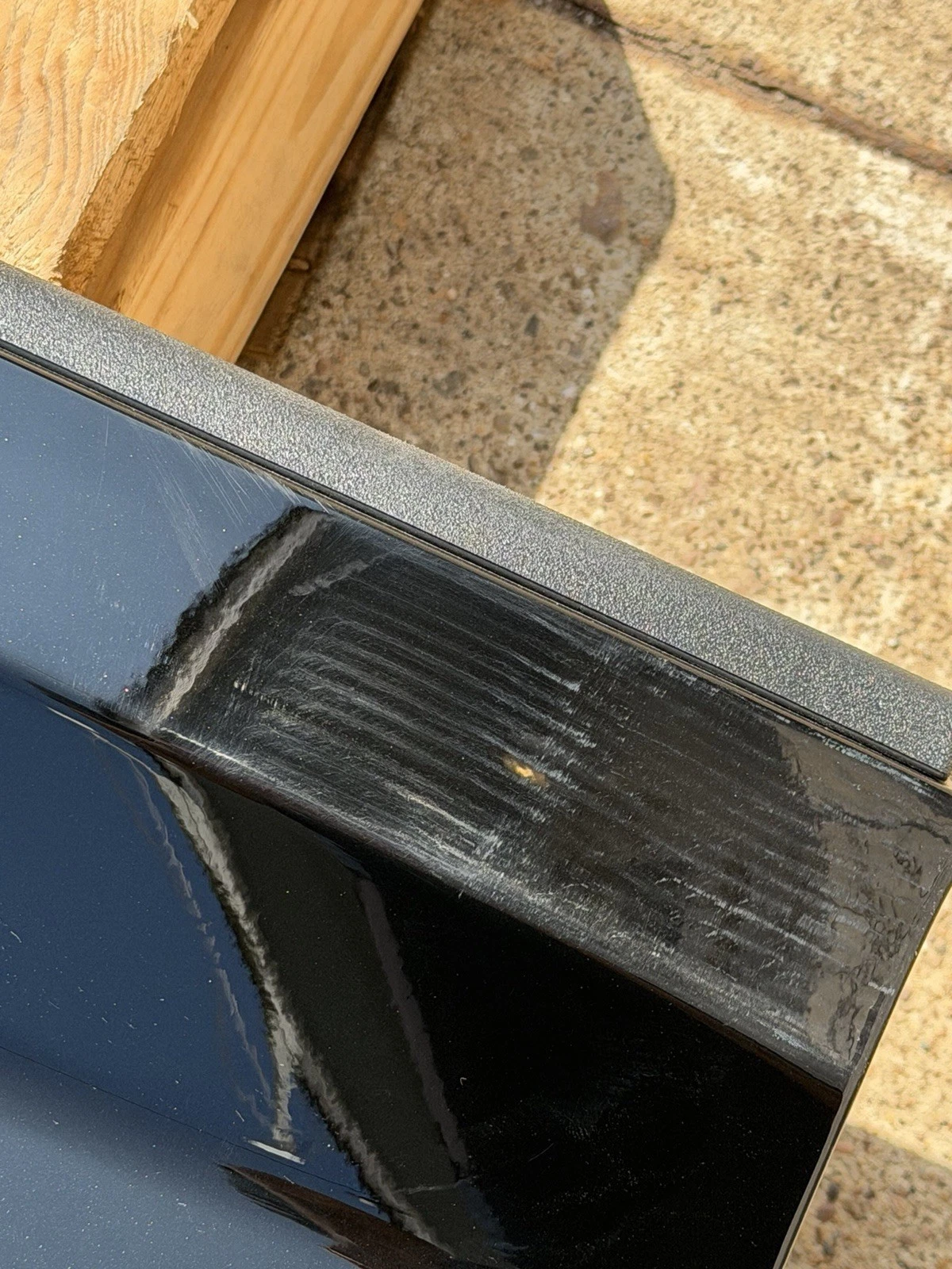 2019-2026 Ram 2500 3500 Factory Tailgate Diamond Black Crystal OEM w/ Camera Hole - Image 15