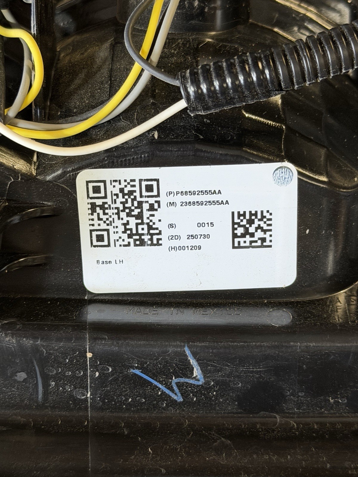 2025-2026 DODGE RAM 2500 3500 Halogen Taillight Drivers Side OEM RH NEW STYLE - Image 6