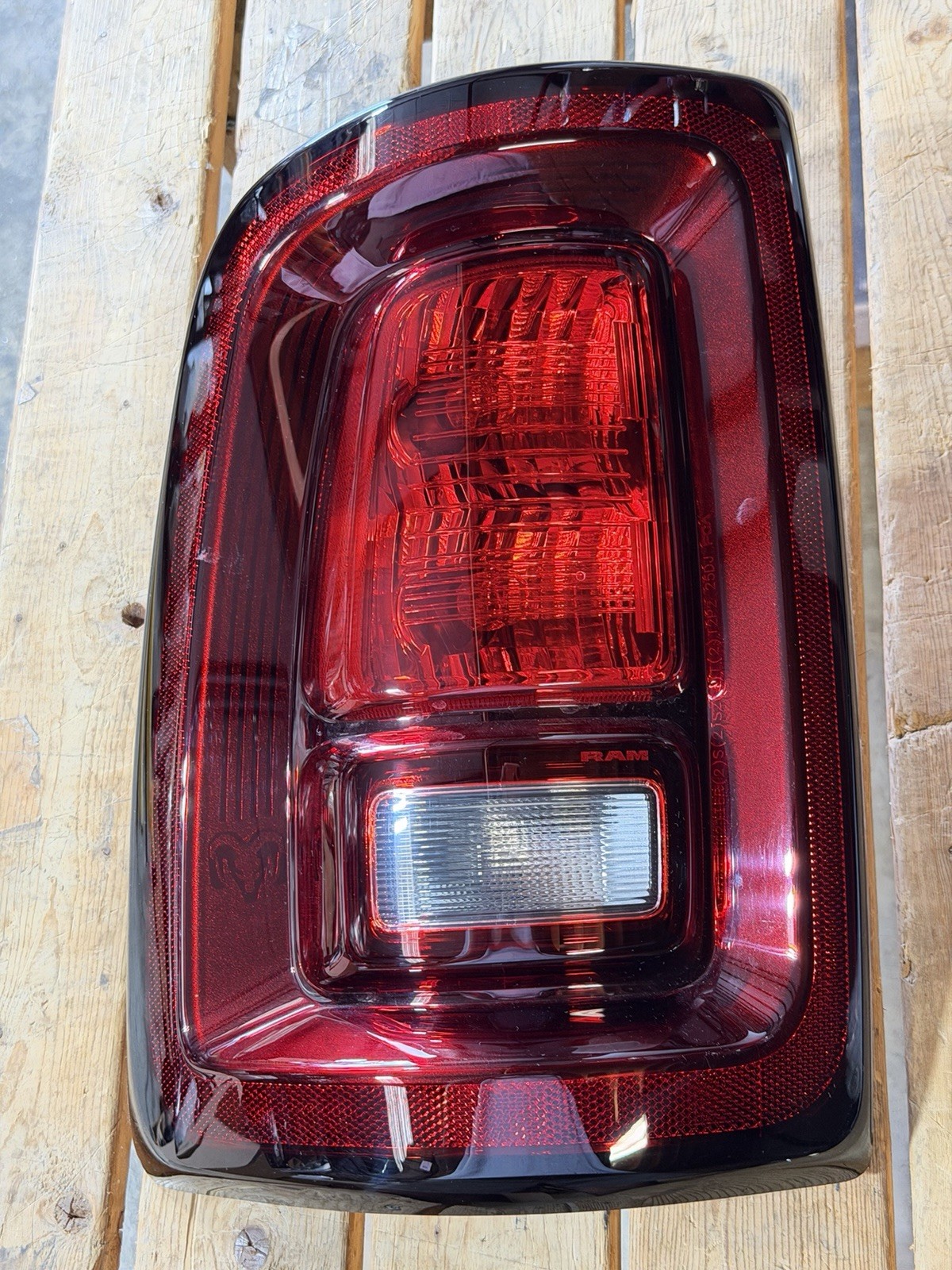 2025-2026 DODGE RAM 2500 3500 Halogen Taillight Drivers Side OEM RH NEW STYLE - Image 2