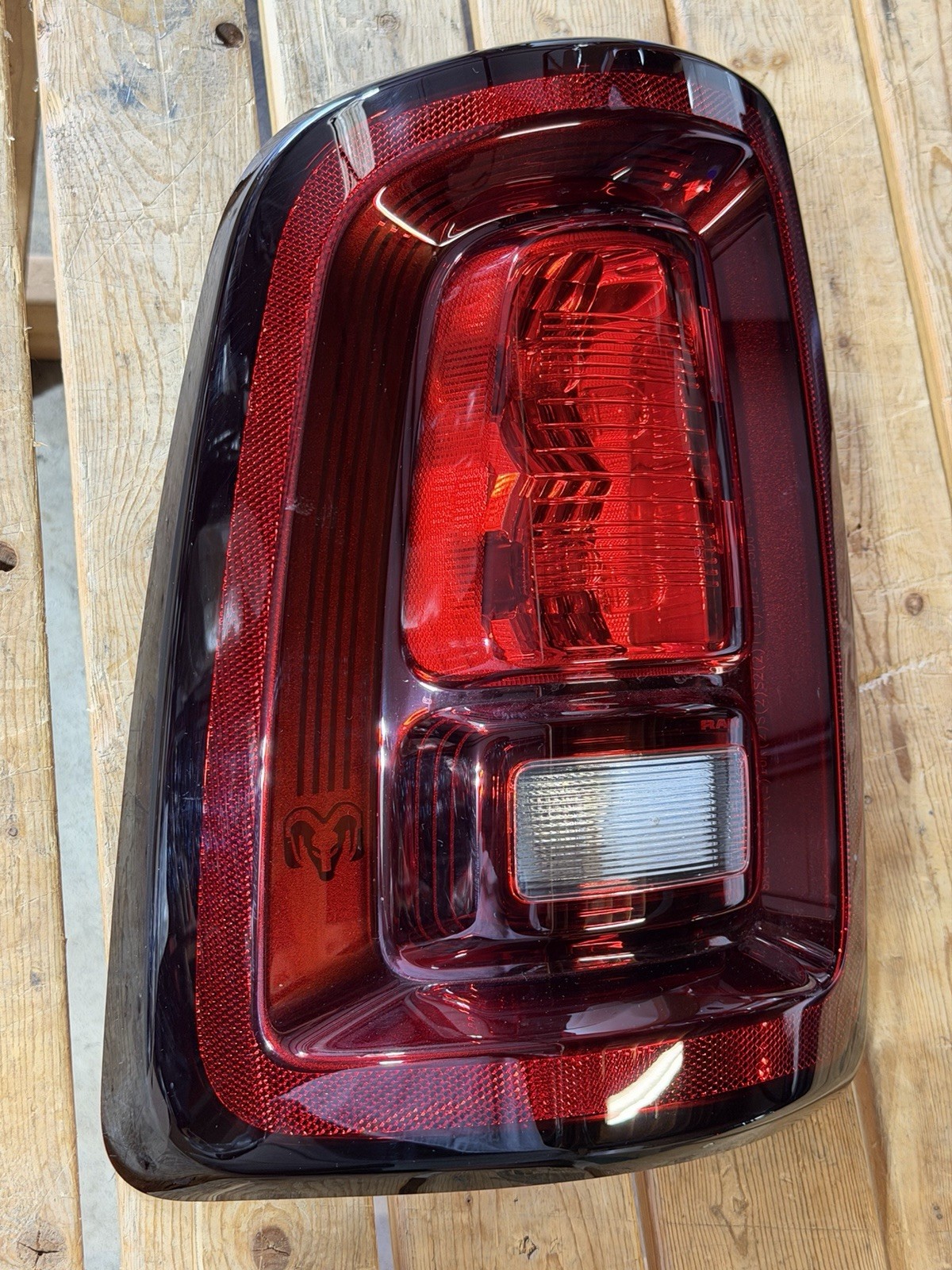 2025-2026 DODGE RAM 2500 3500 Halogen Taillight Drivers Side OEM RH NEW STYLE - Image 5