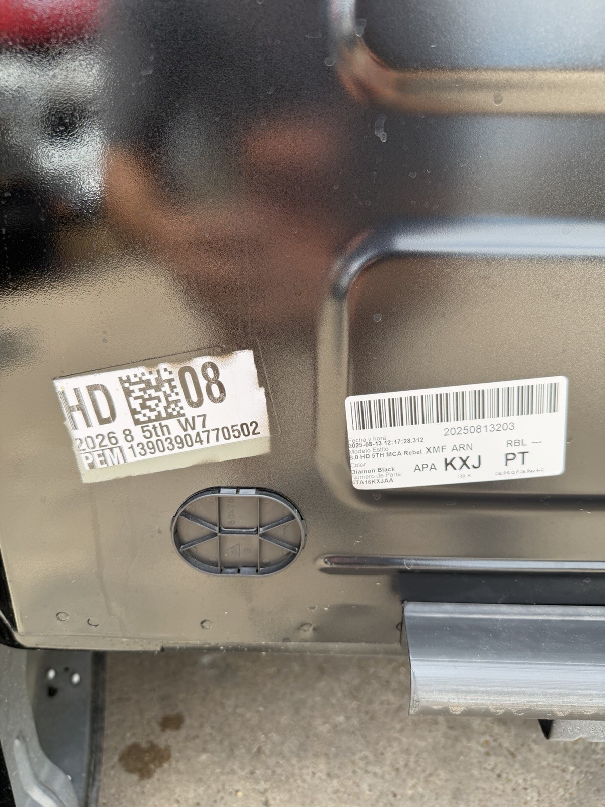 2019-2026 Ram 3500 Dually Bed 8FT OEM Diamond Black DRW Take Off Bed Only - Image 9