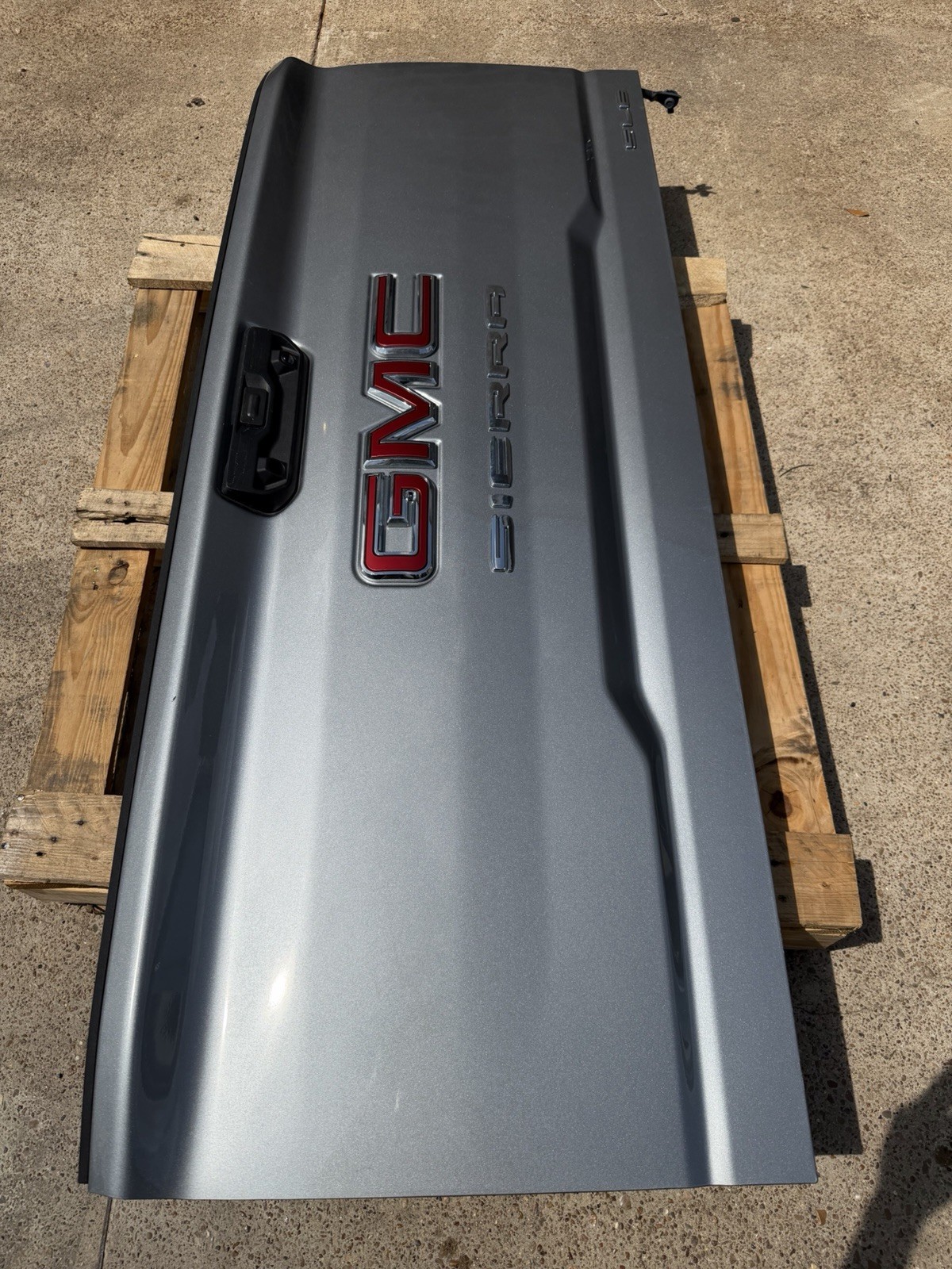 2020-2026 GMC Sierra 2500 3500 Factory Tailgate Sterling Metallic OEM - Image 5