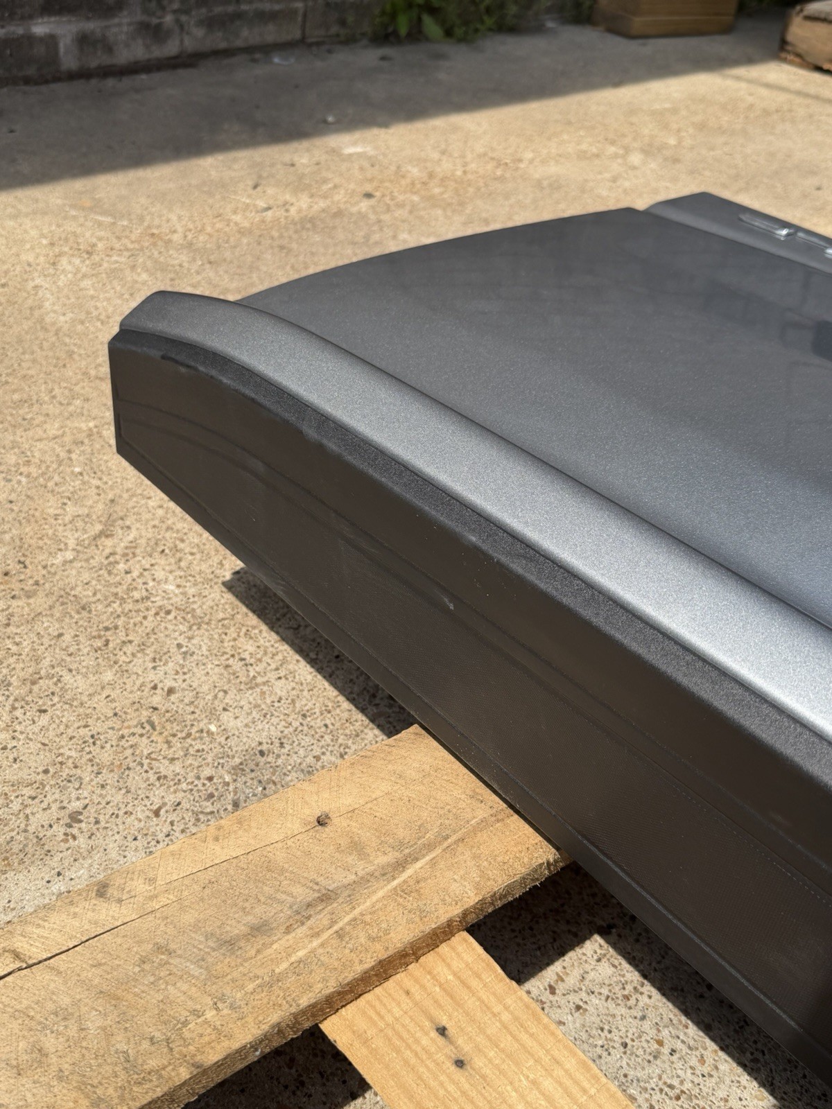 2020-2026 GMC Sierra 2500 3500 Factory Tailgate Sterling Metallic OEM - Image 8