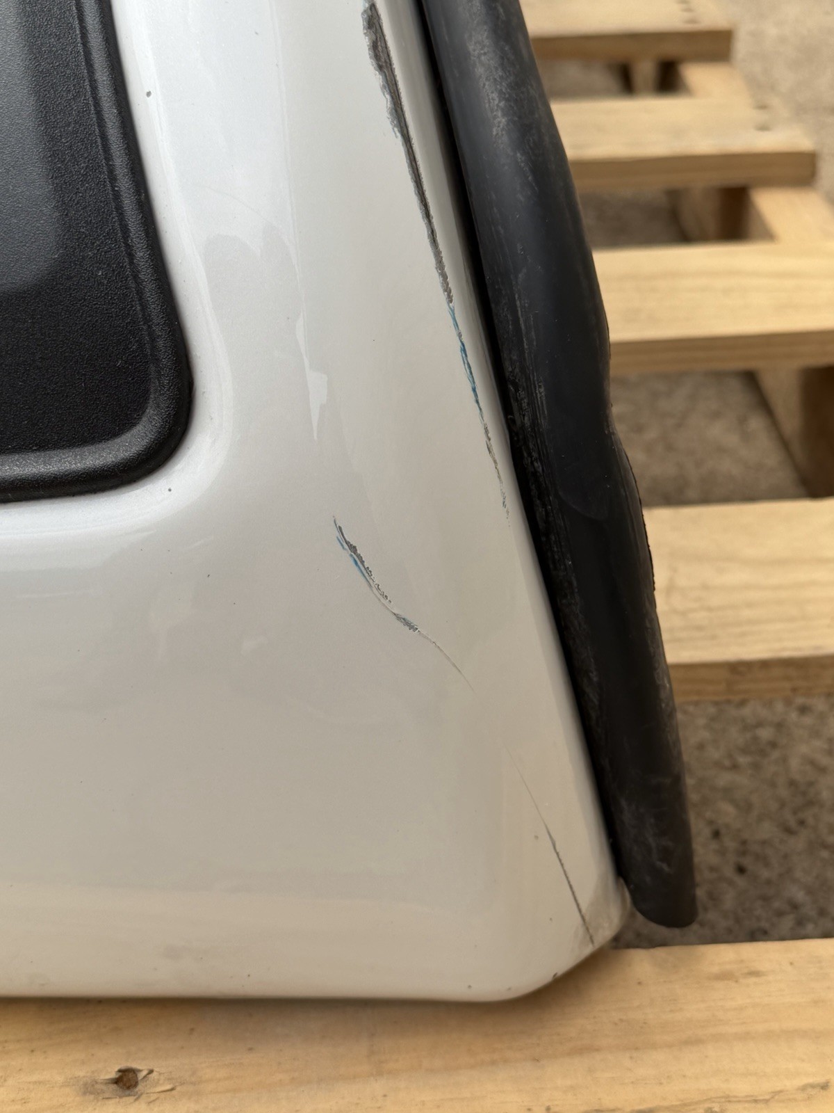 2023-2026 Ford F250 F350 Factory Front Bumper Star White Fog Light & Sensor OEM - Image 18