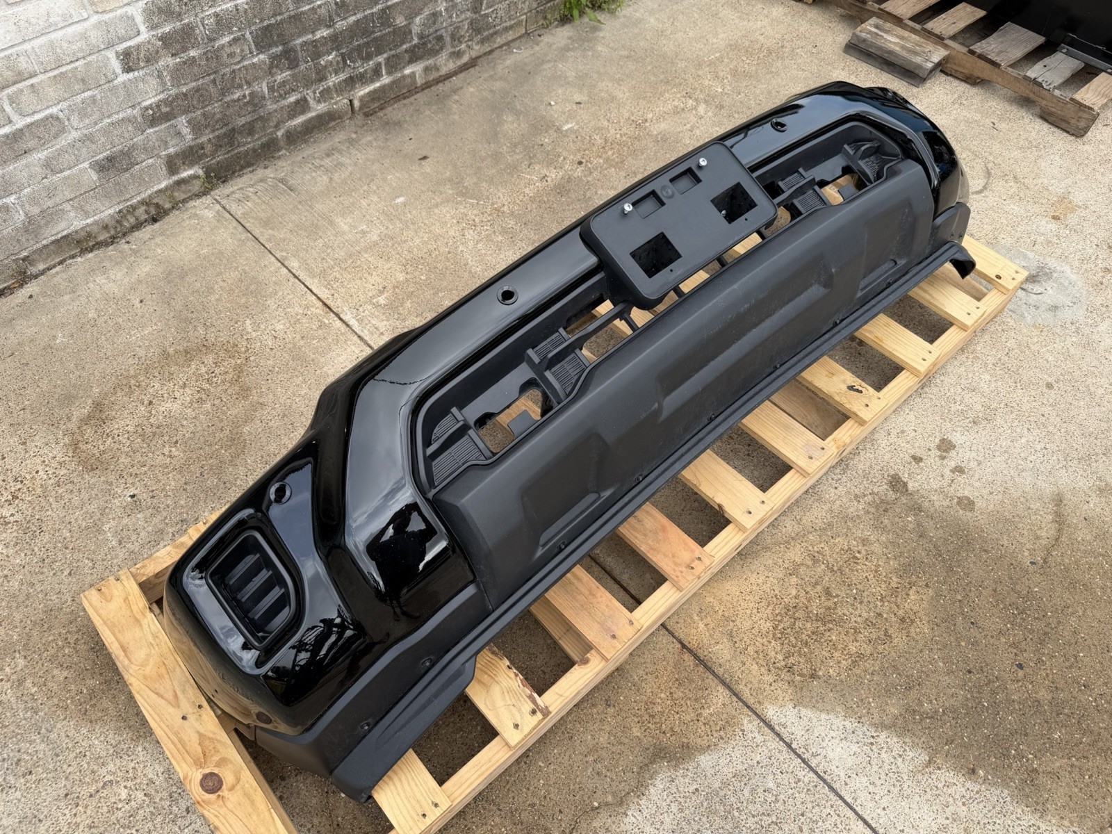 2024-2026 Chevy Silverado 2500 3500 Factory Black Front Bumper Sensor Hole OEM - Image 2