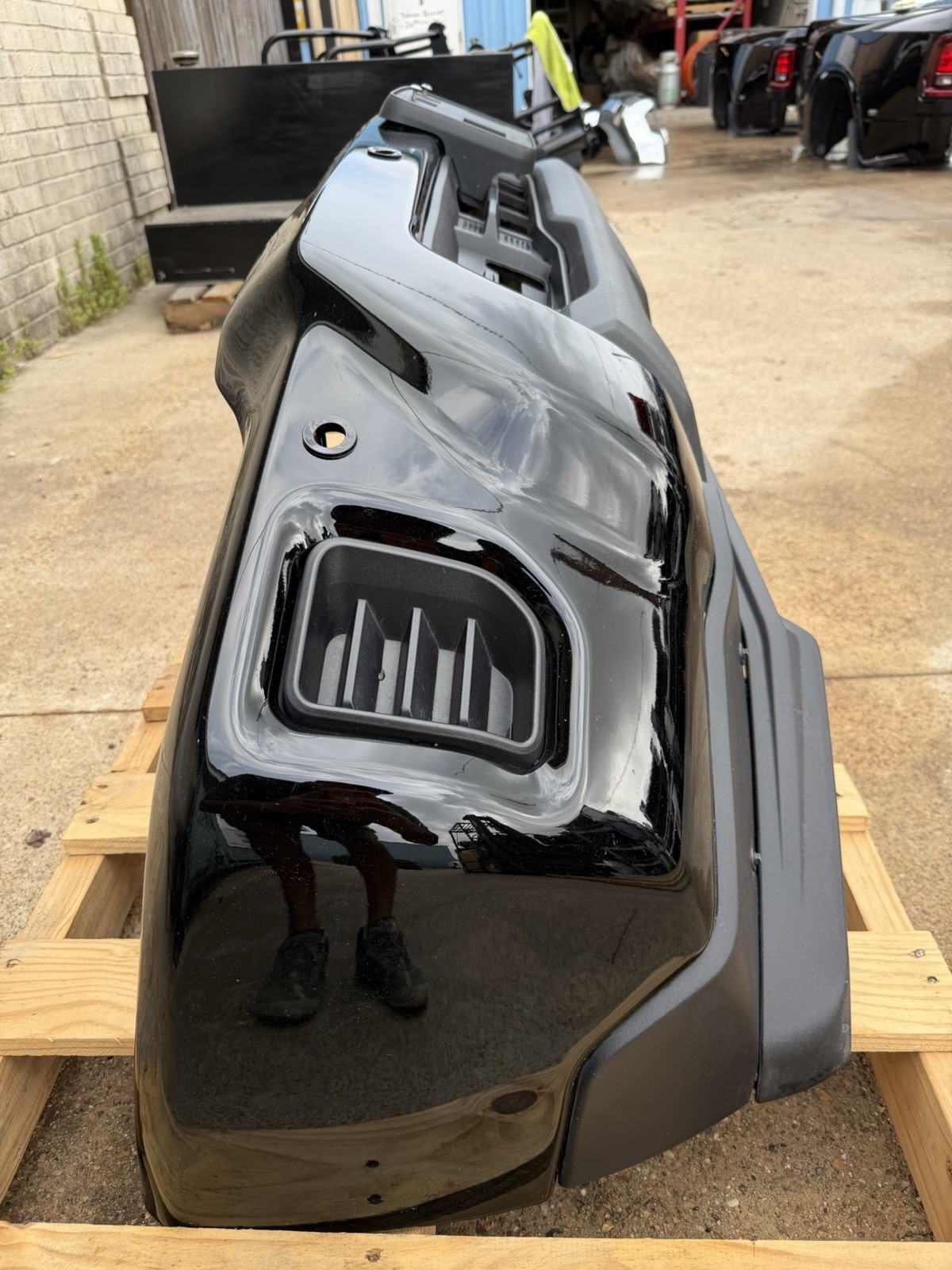 2024-2026 Chevy Silverado 2500 3500 Factory Black Front Bumper Sensor Hole OEM - Image 4