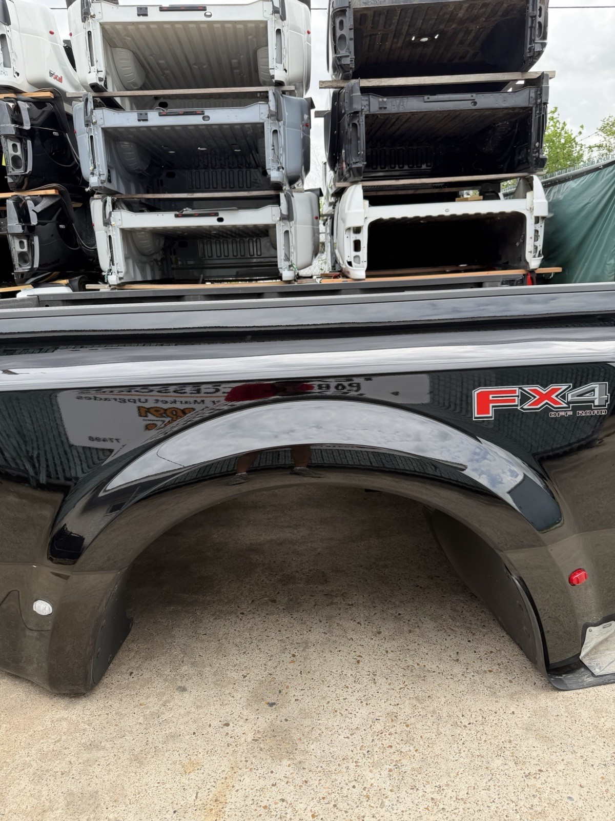 2023-2026 Ford F350 F450 Dually Bed 8FT Agate Black King Ranch Two Tone OEM - Image 14