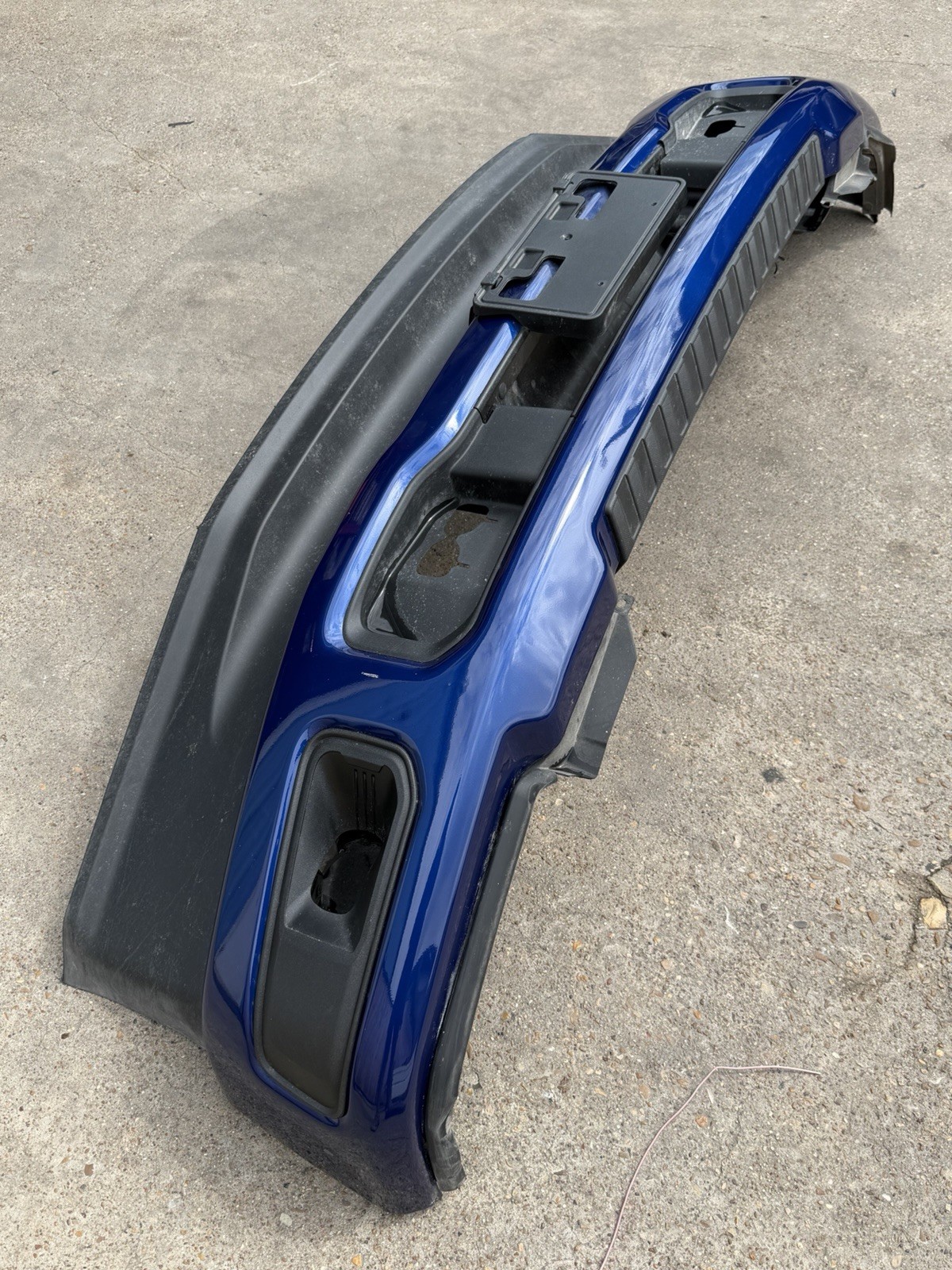 2023-2026 Ford F250 F350 Factory Front Bumper Argon Blue w/ Fog Light OEM - Image 19