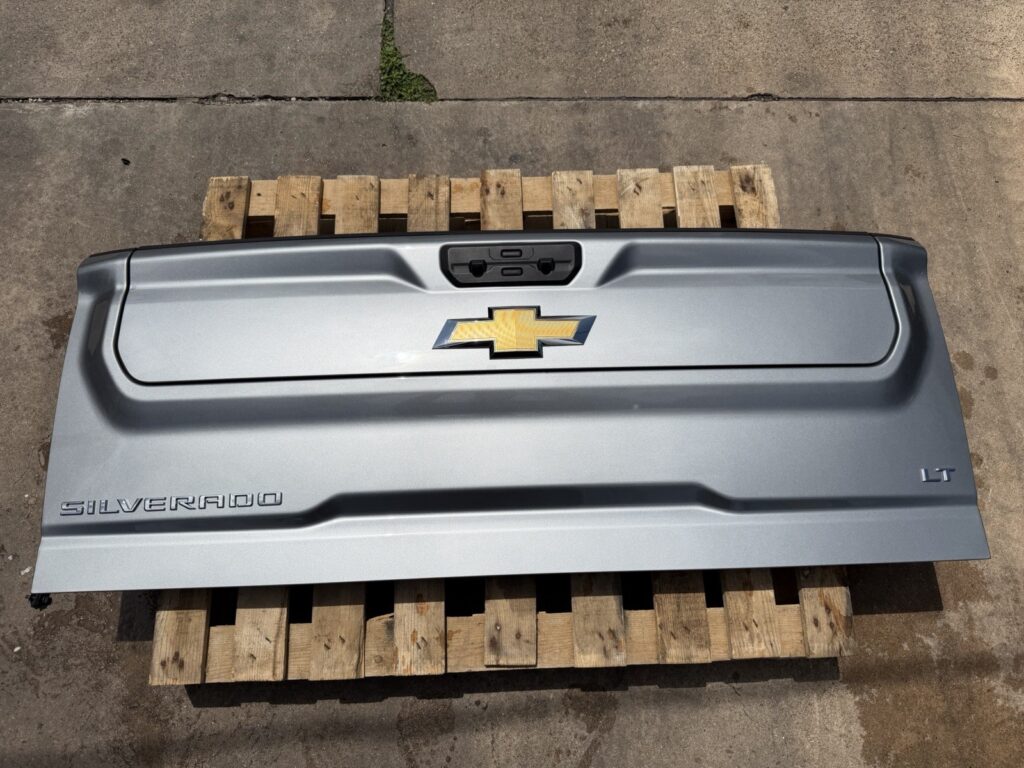 2020-2026 Chevy Silverado 2500 3500 Tailgate