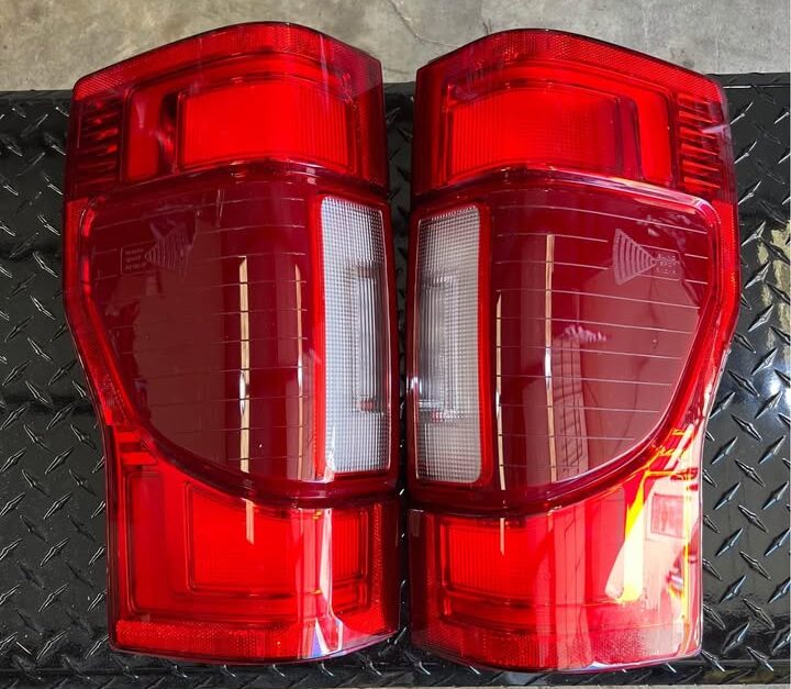 2020-2022 Ford Super Duty LED tail light with BLIS