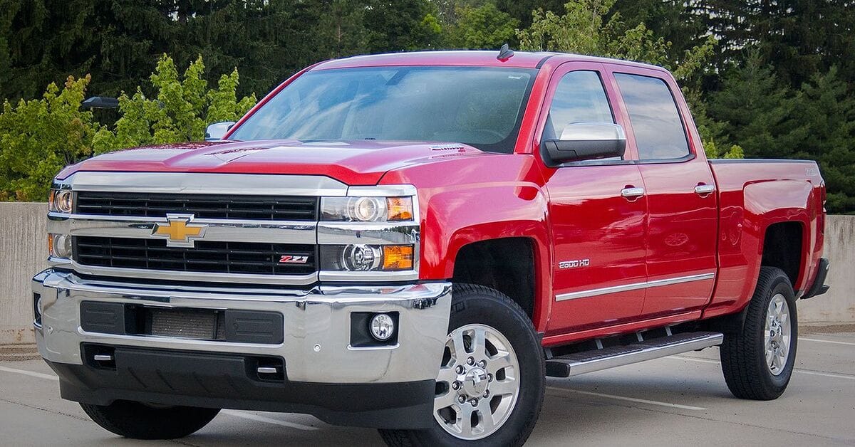2015-2019 Chevy Silverado 2500HD — K2XX generation with squared-off body lines