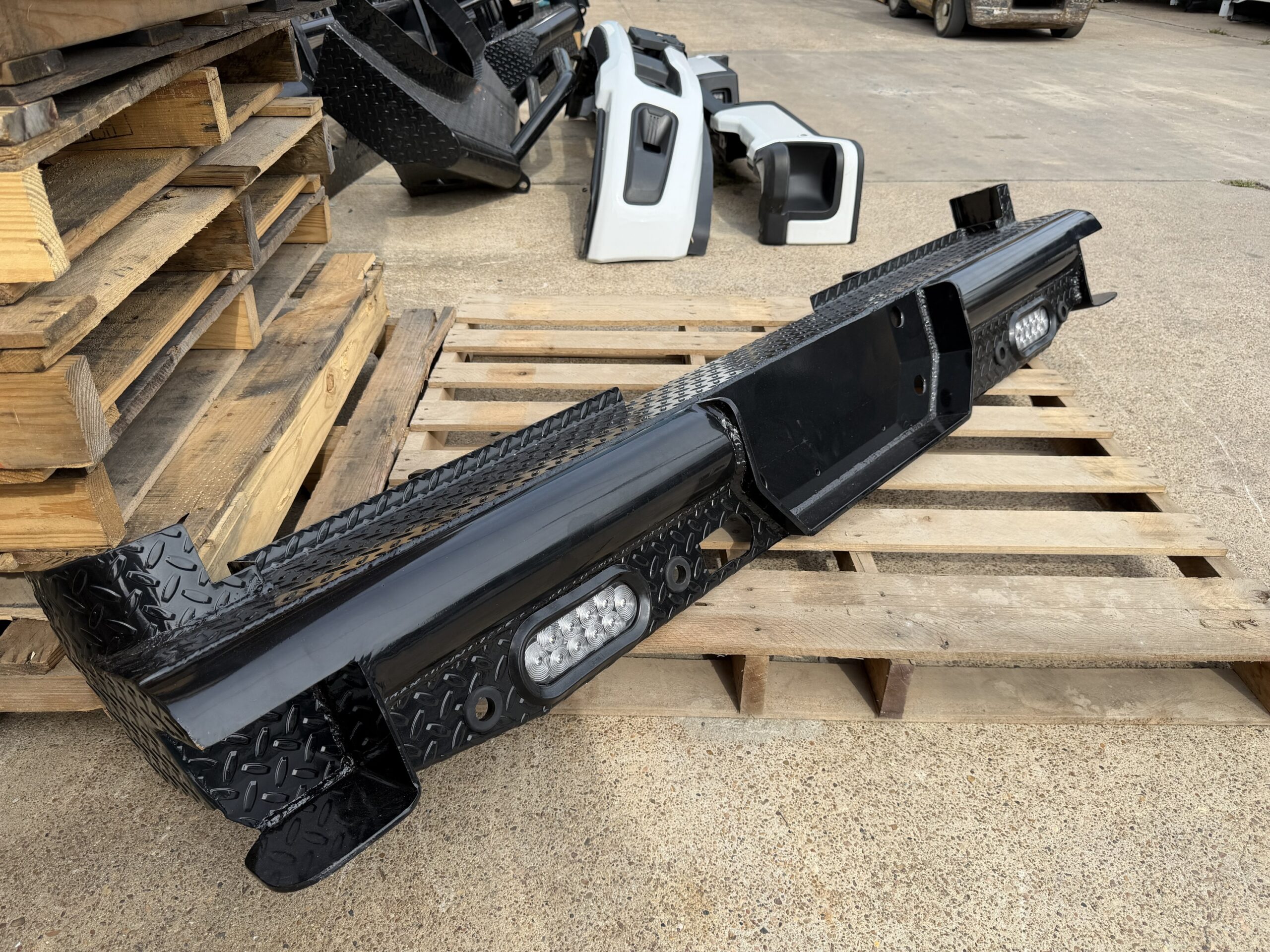 One Source Ford F250 bumper — side view