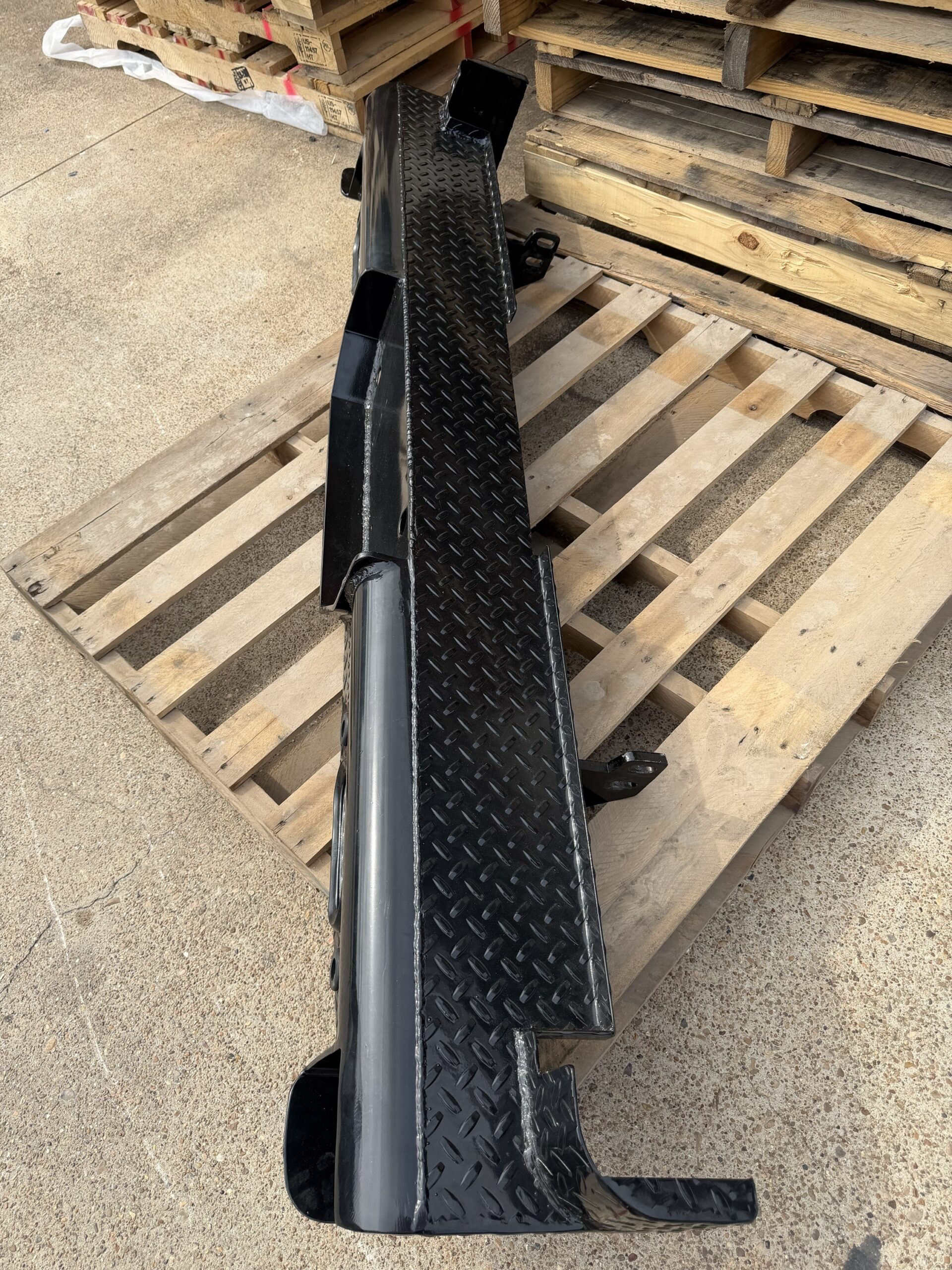 One Source Ford F250 bumper — detail photo 7