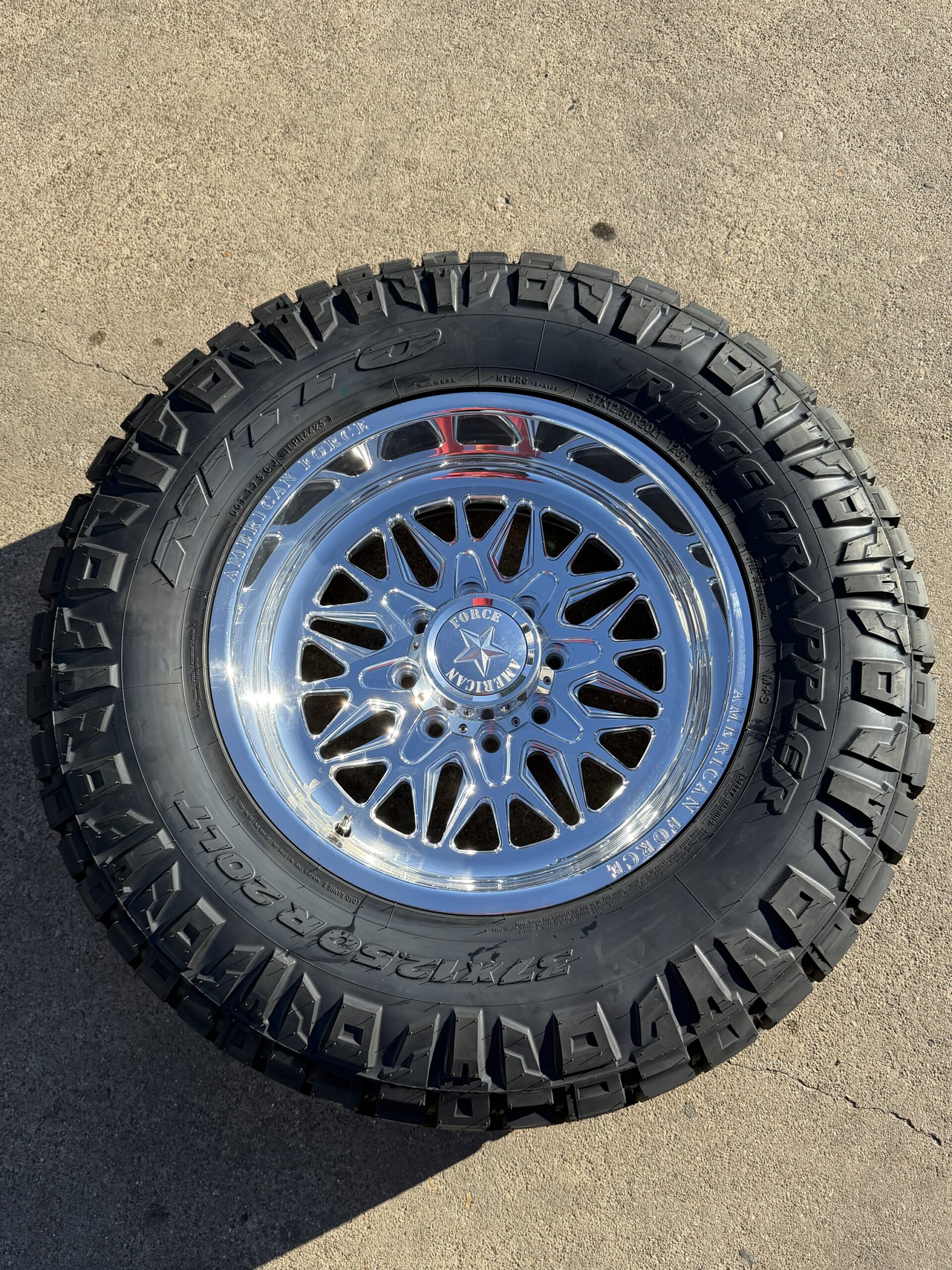 American Force Iceberg SS wheels — angle view