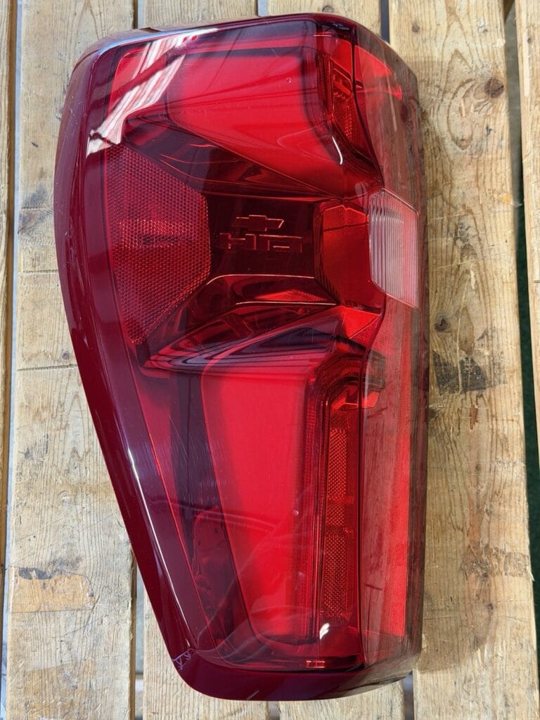 Chevy SILVERADO tail light — main product image