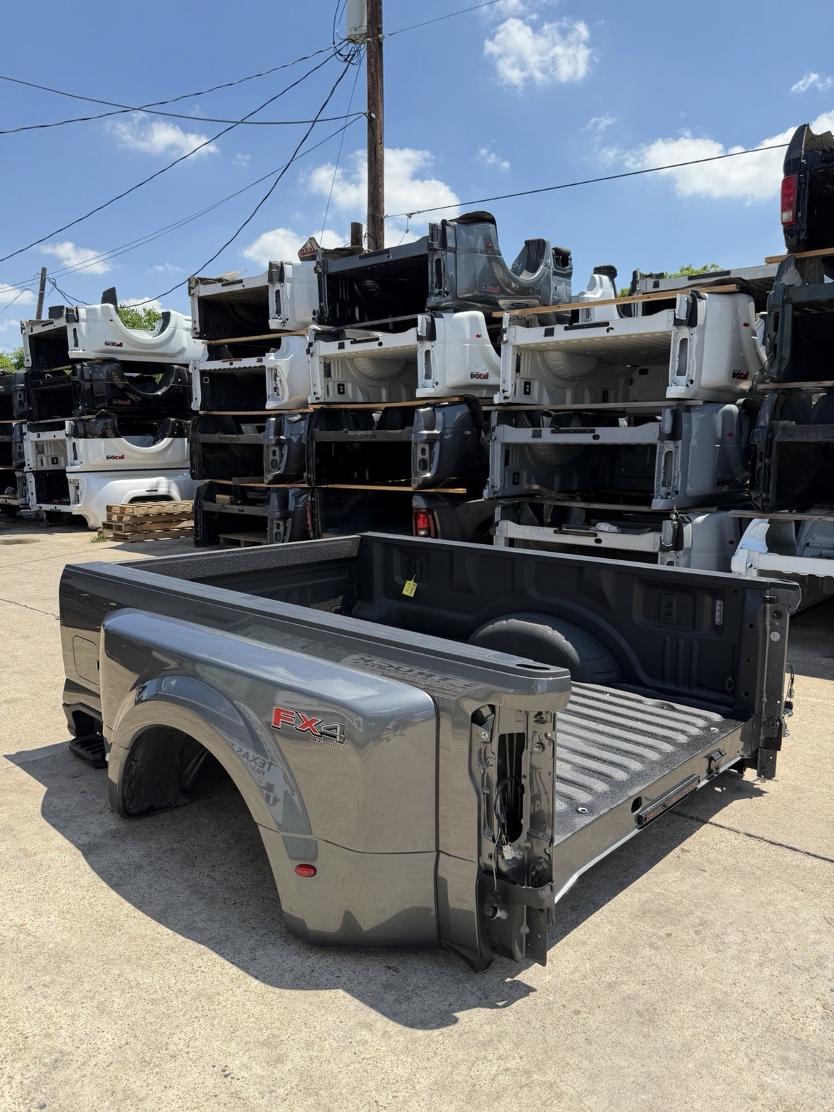 Ford F350 dually bed — photo 13