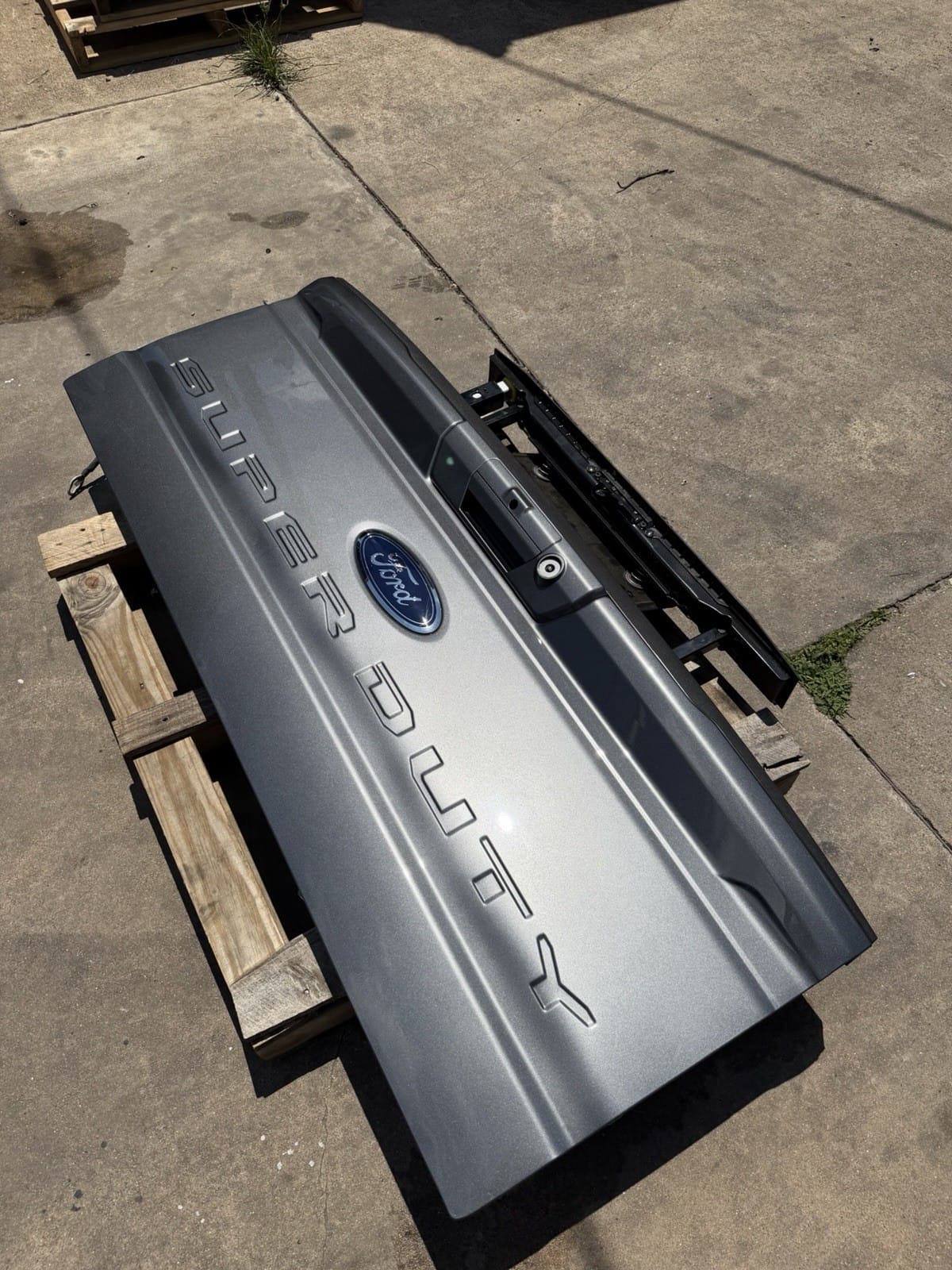 Ford F250 tailgate — photo 13
