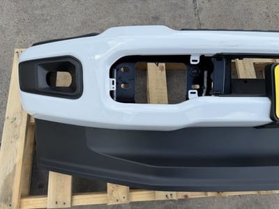 2023-2026 Ford F250 F350 Super Duty Oxford White Front Bumper Fog Light Hole OEM - photo 8