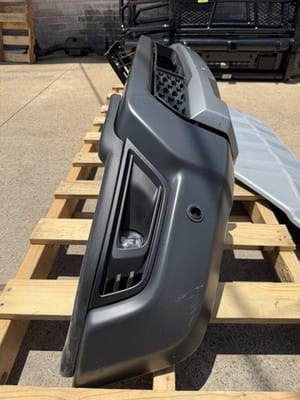 2023-2026 Ford Ranger Raptor Factory Front Bumper w/ Skid Plate & Fog Lights OEM - photo 3