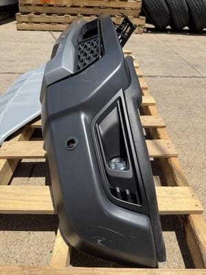 2023-2026 Ford Ranger Raptor Factory Front Bumper w/ Skid Plate & Fog Lights OEM - photo 5