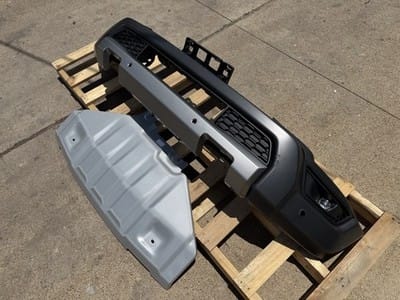 2023-2026 Ford Ranger Raptor Factory Front Bumper w/ Skid Plate & Fog Lights OEM - photo 7