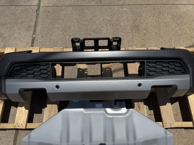 2023-2026 Ford Ranger Raptor Factory Front Bumper w/ Skid Plate & Fog Lights OEM - photo 11