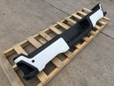 2023-2026 Ford F250 F350 Factory Painted Rear Bumper Star White Sensor Hole OEM - photo 2