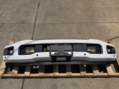 2023-2026 Ford F250 F350 Super Duty Star White Front Bumper w/ Fog Lights Sensor - photo 2