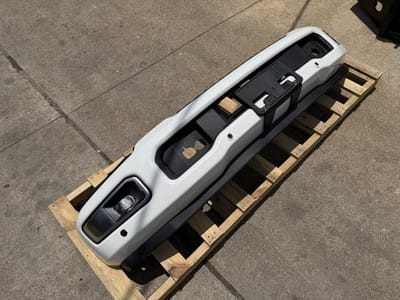 2023-2026 Ford F250 F350 Super Duty Star White Front Bumper w/ Fog Lights Sensor - photo 7