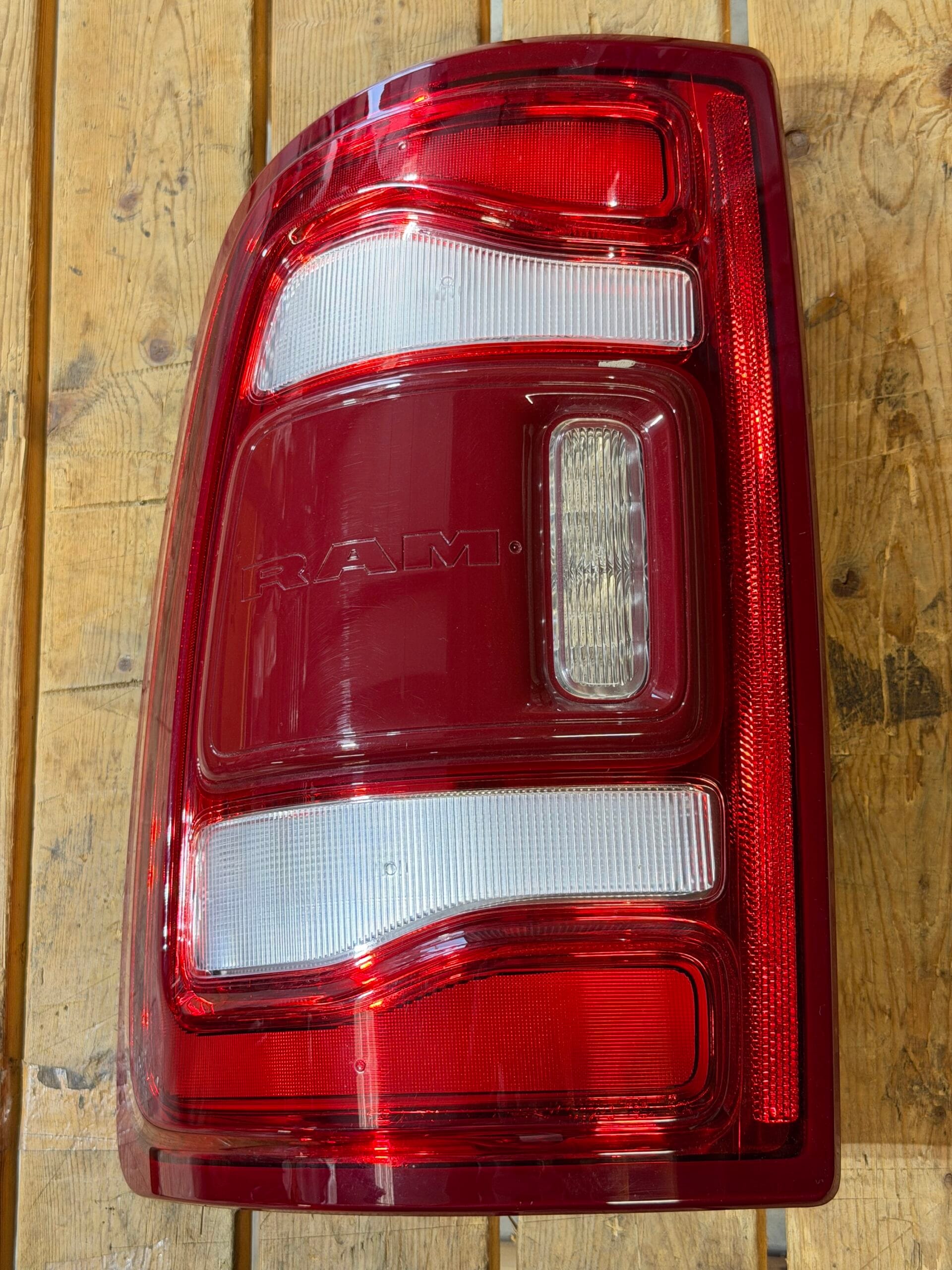 2019-2024 DODGE RAM 2500 3500 LED BLISS TAIL LIGHT LEFT HAND DRIVERS OEM - Image 2