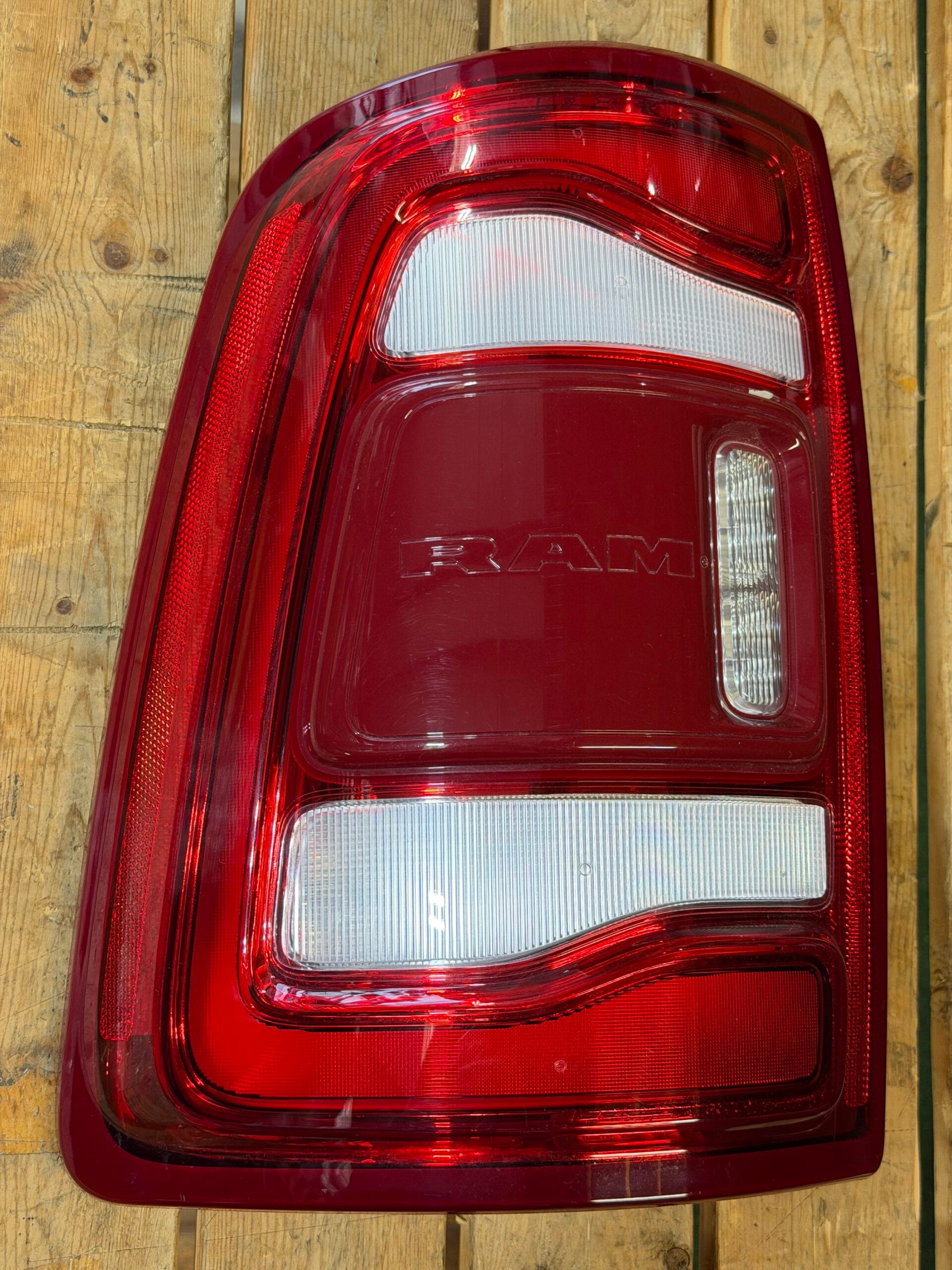 2019-2024 DODGE RAM 2500 3500 LED BLISS TAIL LIGHT LEFT HAND DRIVERS OEM - Image 3