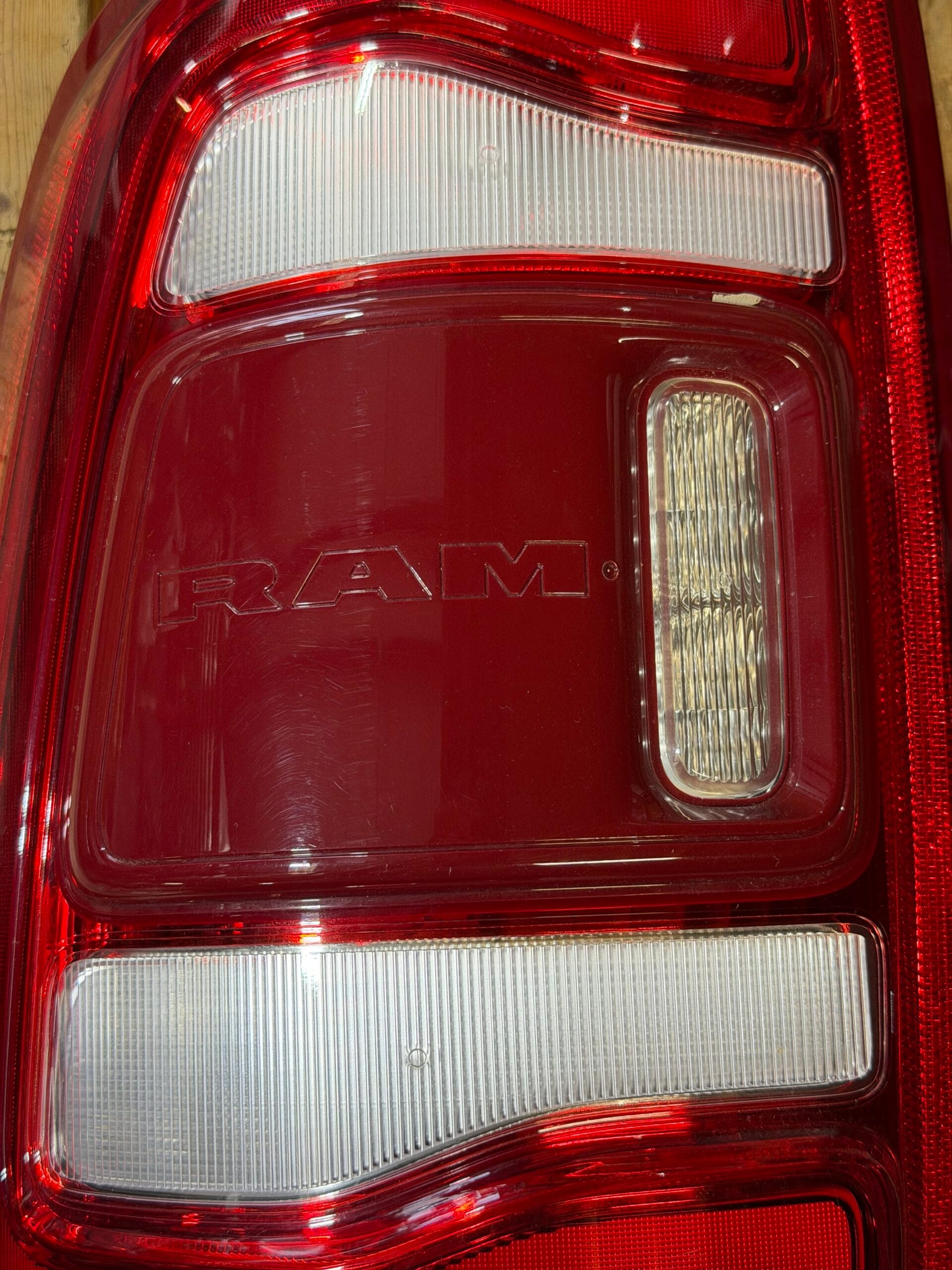 2019-2024 DODGE RAM 2500 3500 LED BLISS TAIL LIGHT LEFT HAND DRIVERS OEM - Image 4
