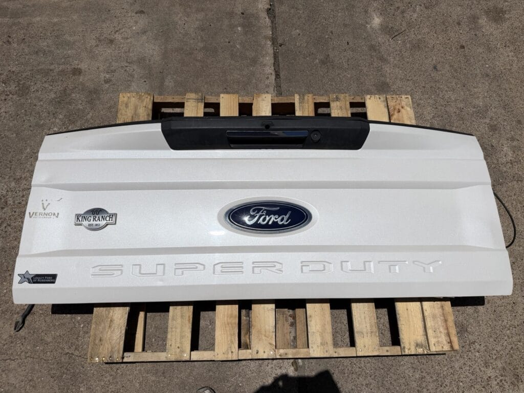 Ford F250 tailgate