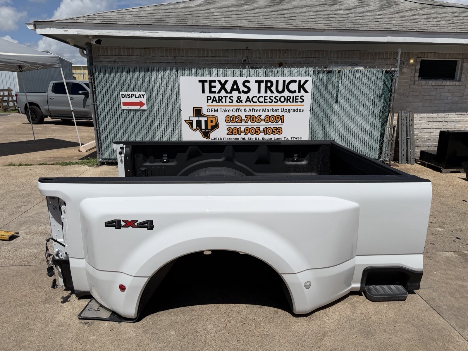 Ford F350 truck bed