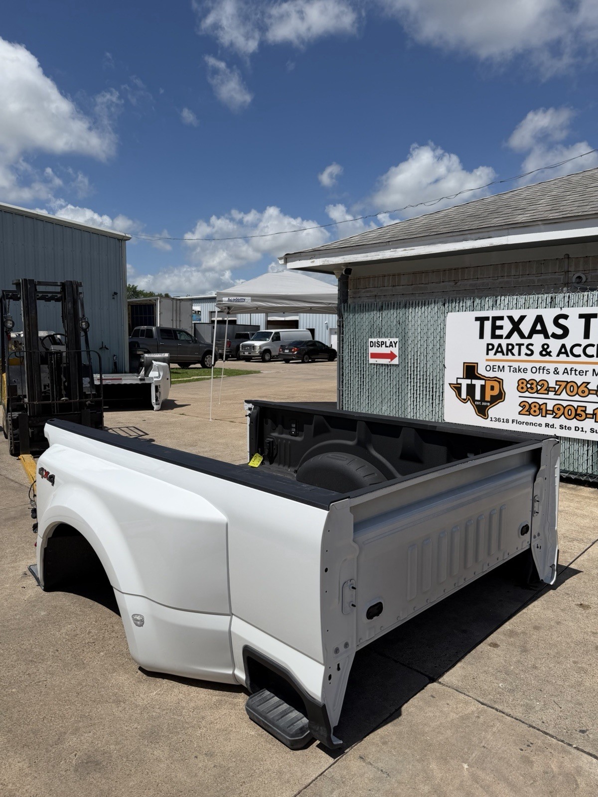 Ford F350 truck bed