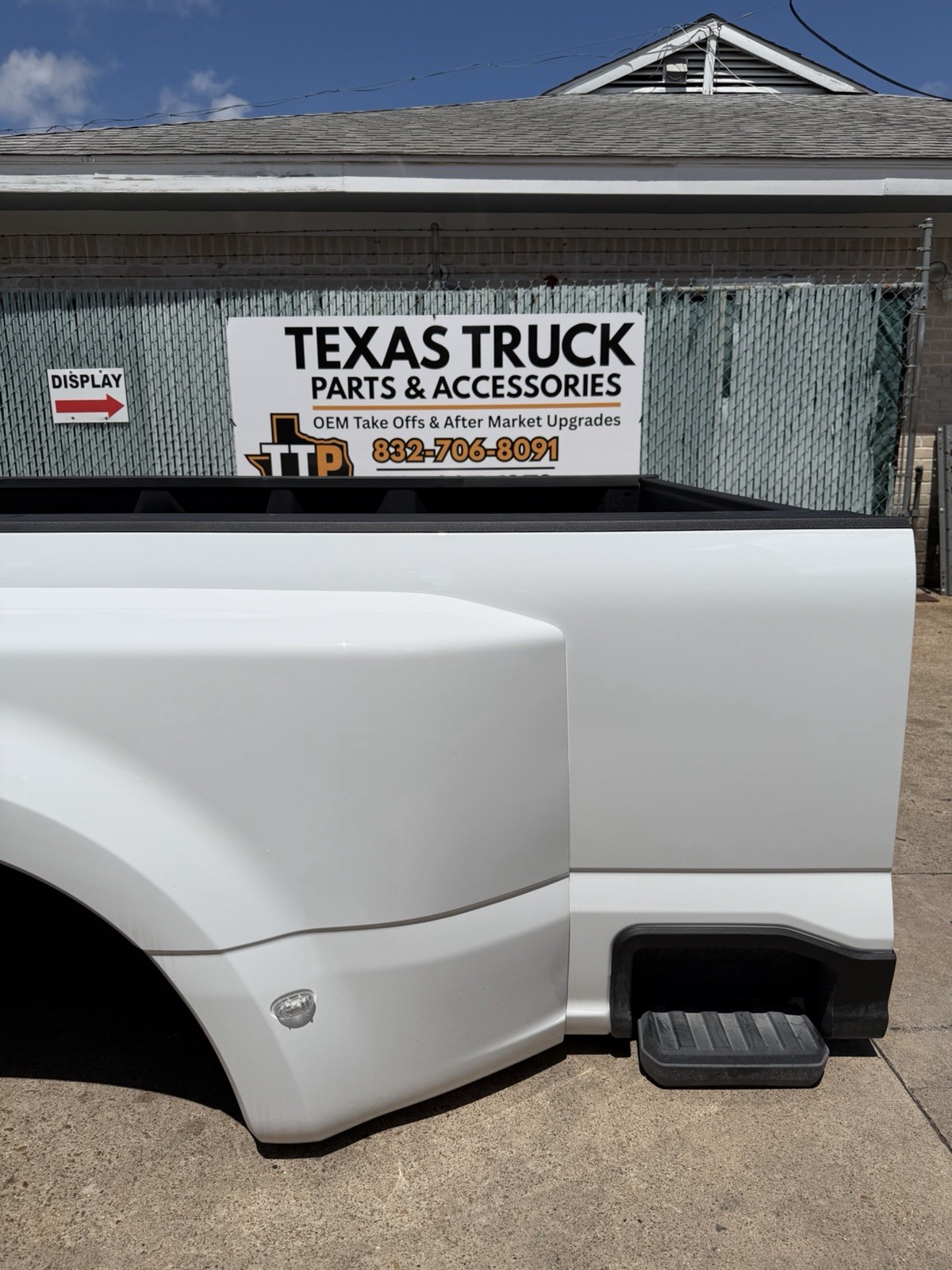 Ford F350 truck bed