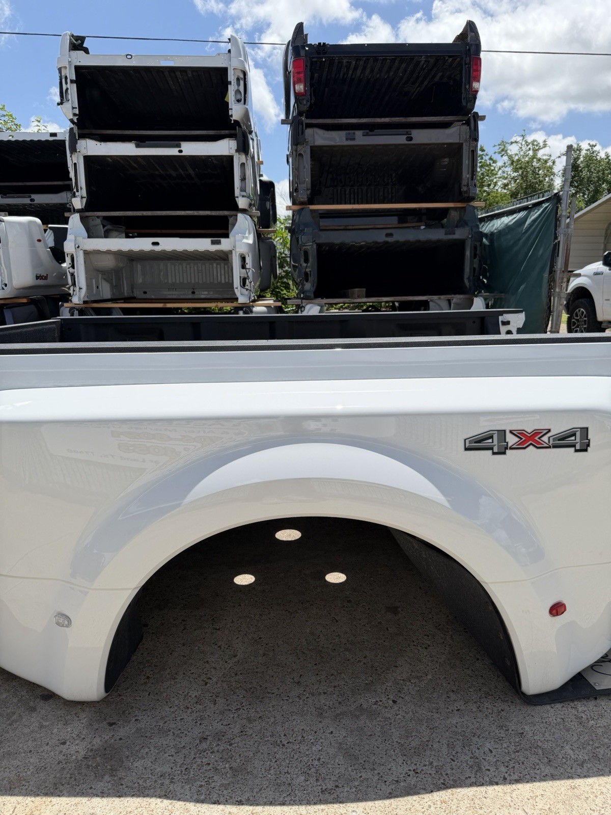 Ford F350 truck bed