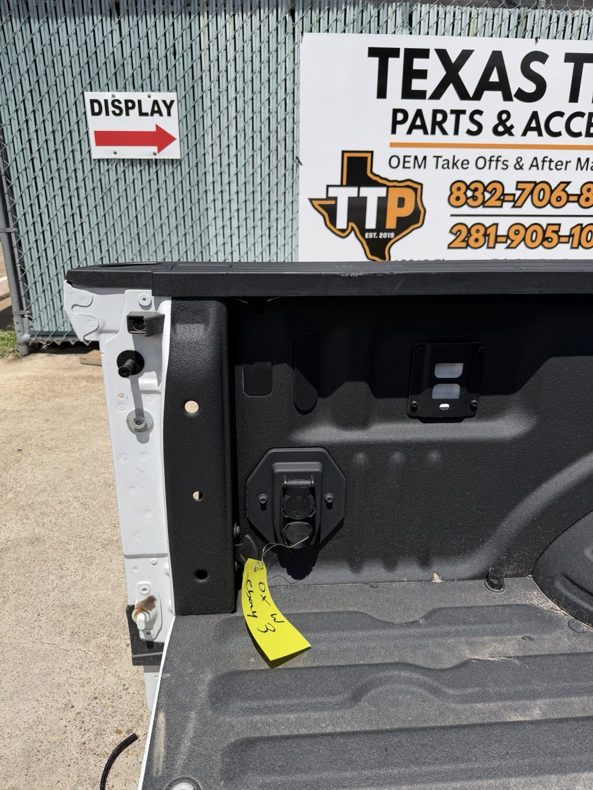 Ford F350 truck bed