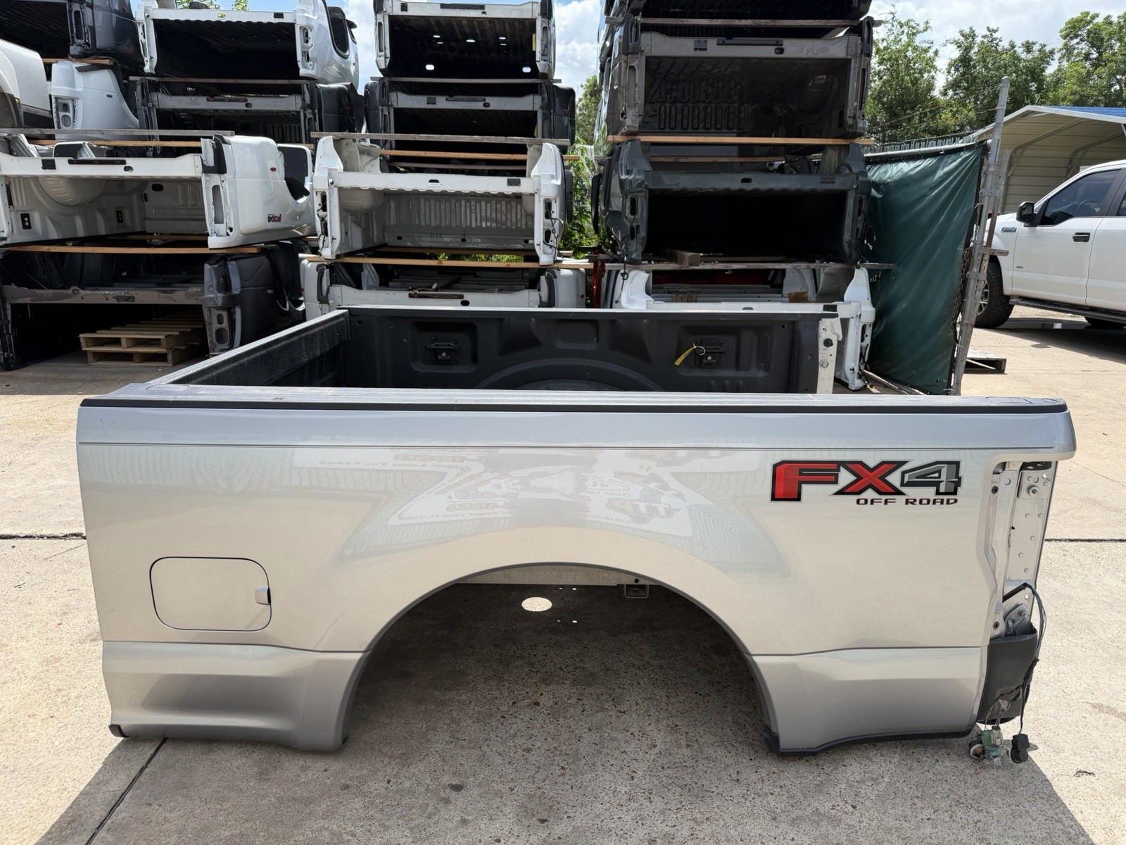 Ford F250 truck bed