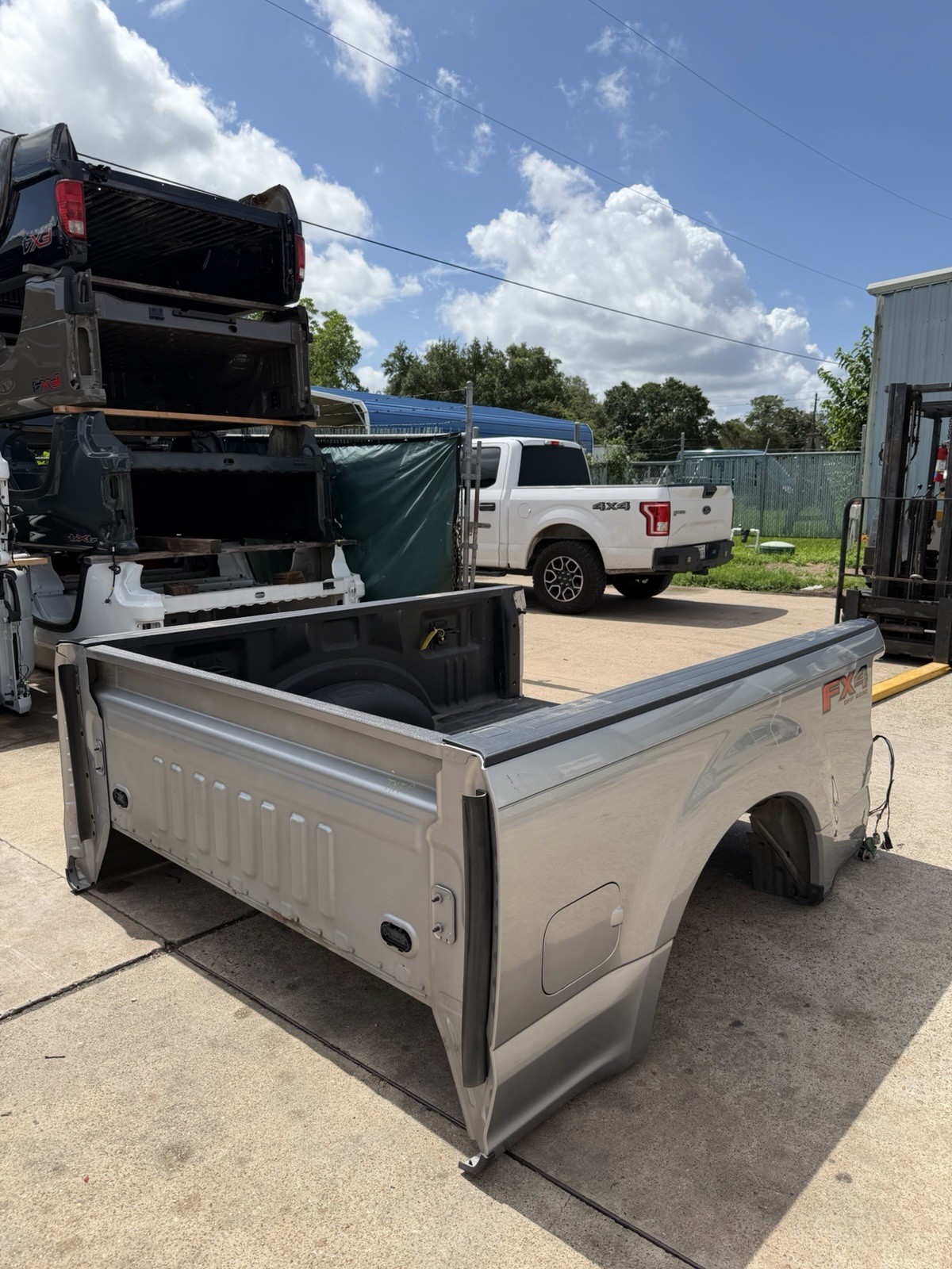 Ford F250 truck bed