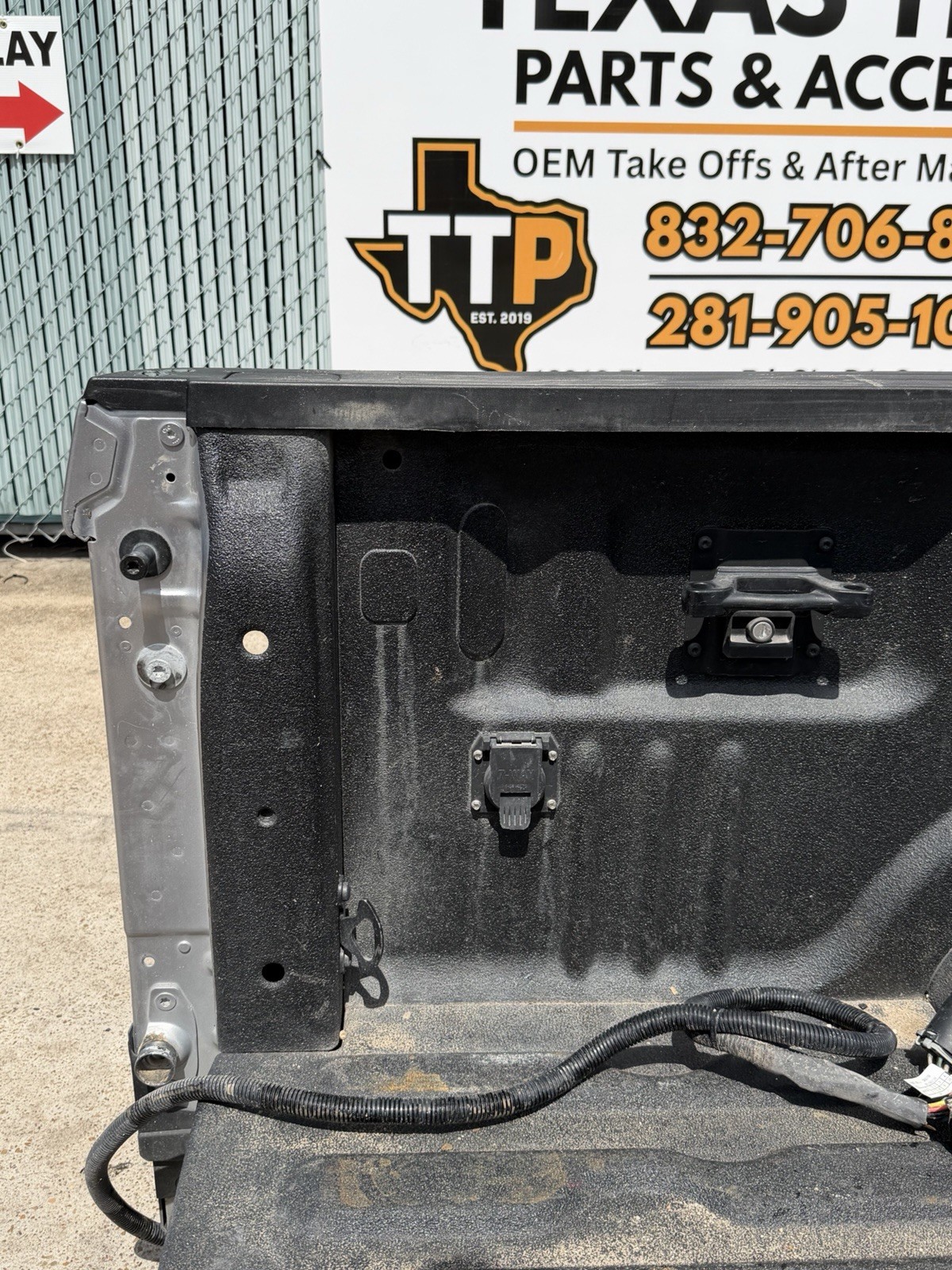 Ford F250 truck bed