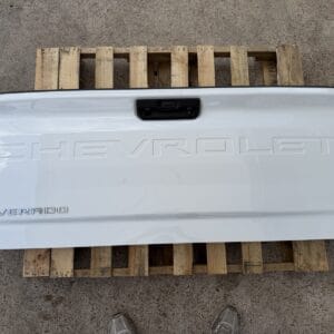 Chevy Silverado tailgate