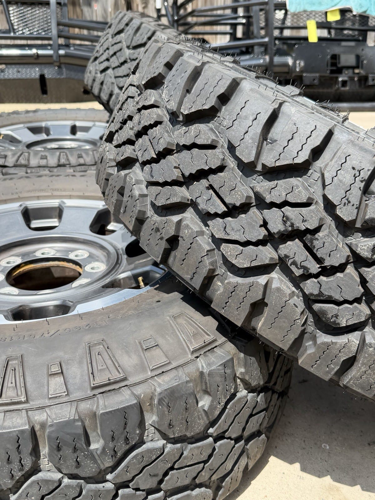 Ford F250/F350 18" Tremor OEM wheel and tire package at Texas Truck Parts