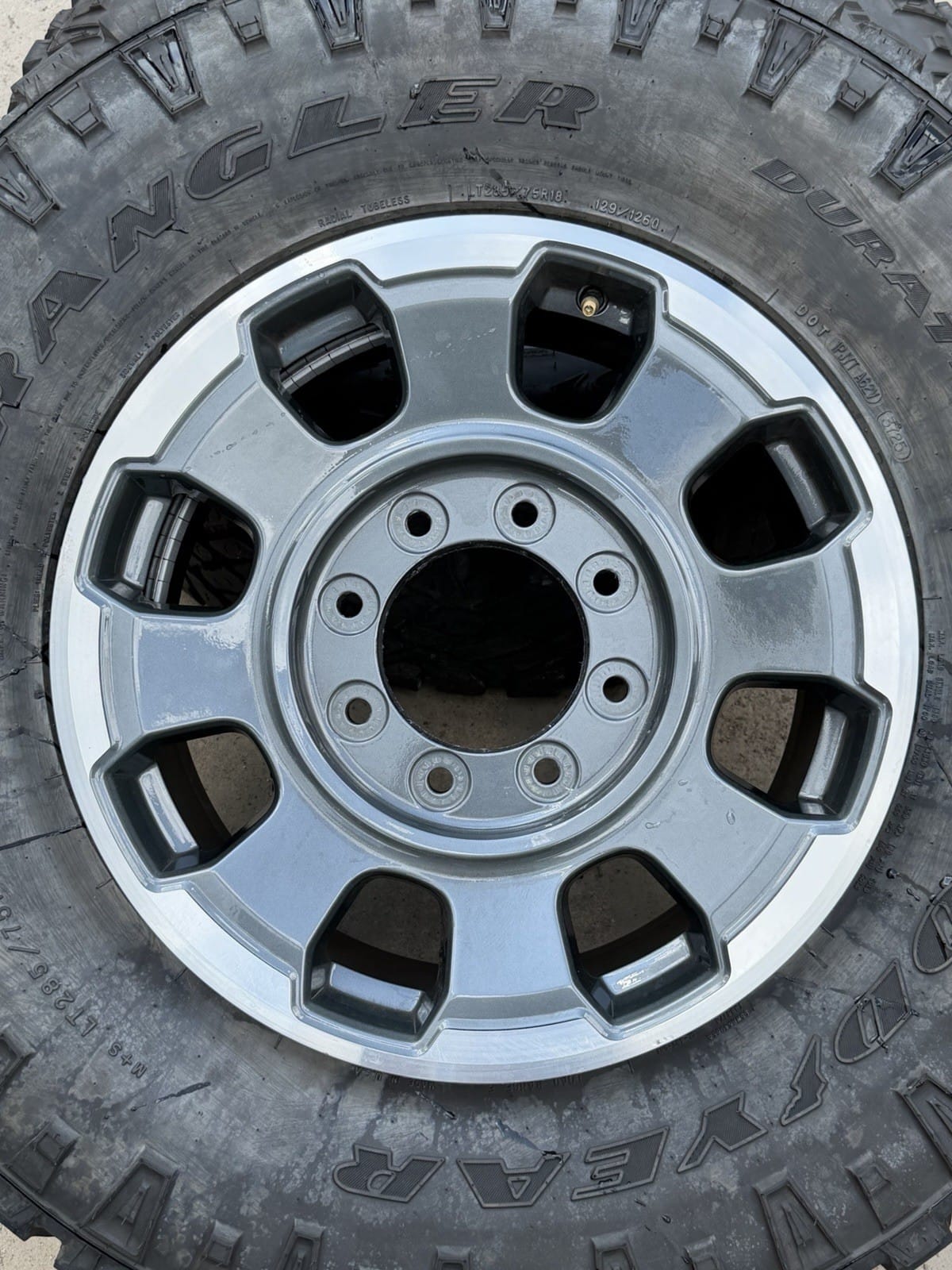 Ford F250/F350 18" OEM wheels