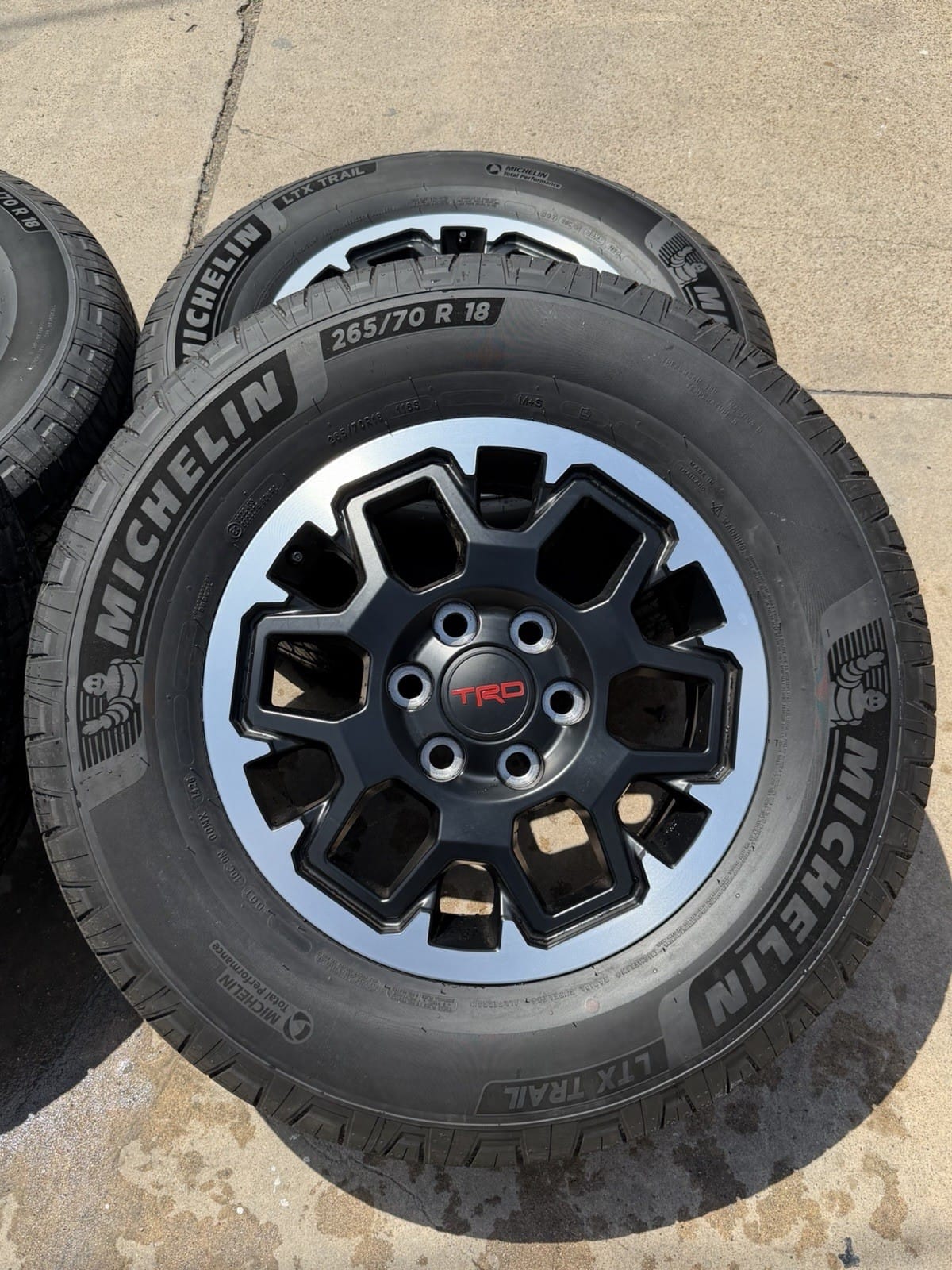Michelin 265/70R18 tires on Toyota Tacoma TRD Pro wheels