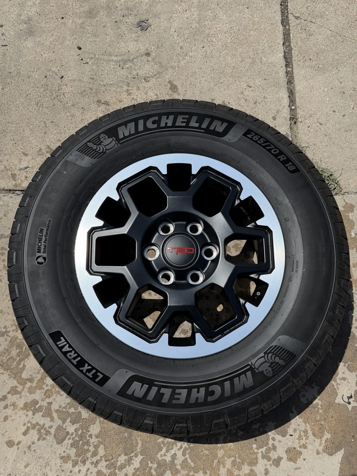Michelin 265/70R18 tires on Toyota Tacoma TRD Pro wheels