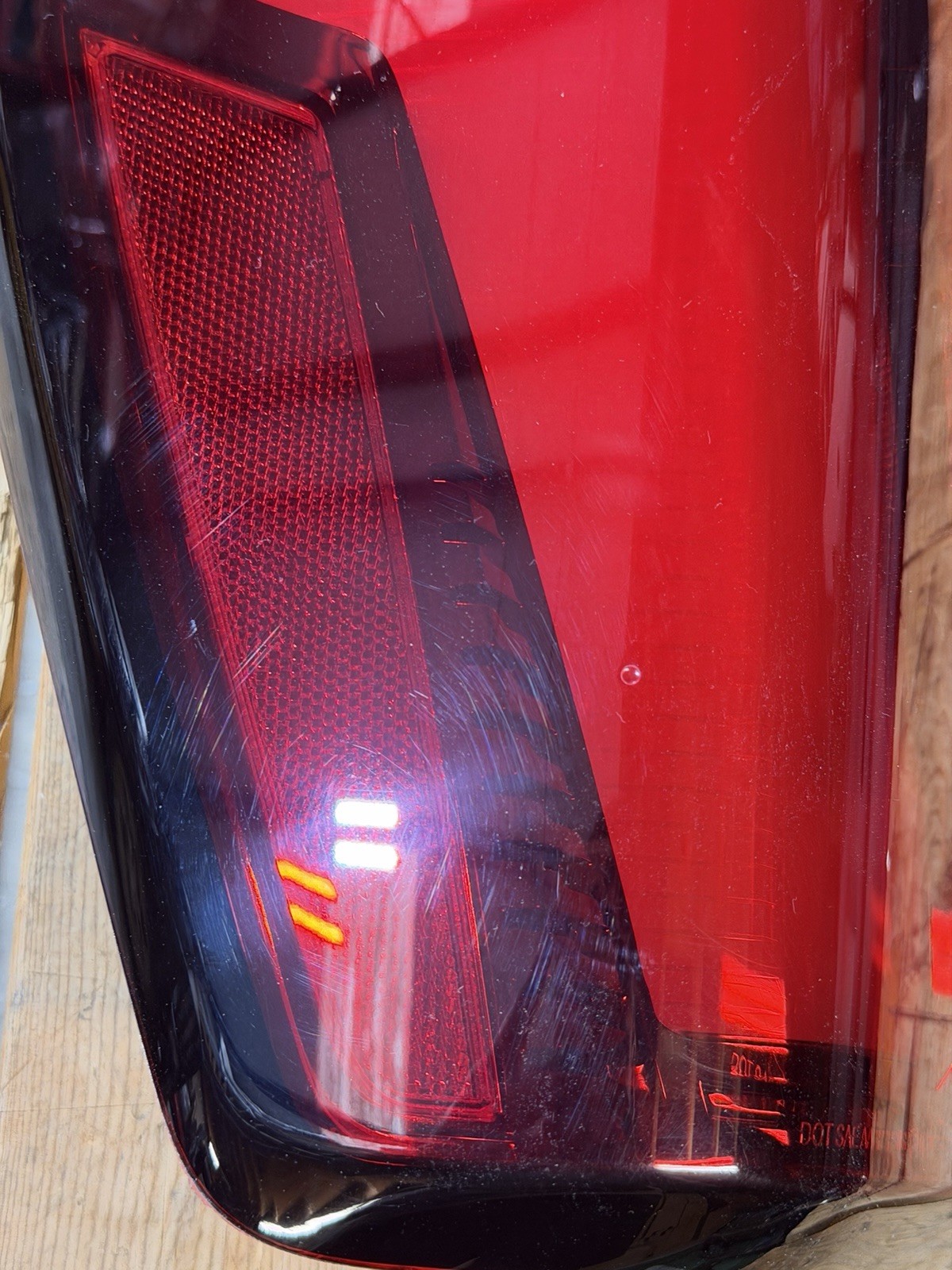 GMC 2500/3500 Tail Light