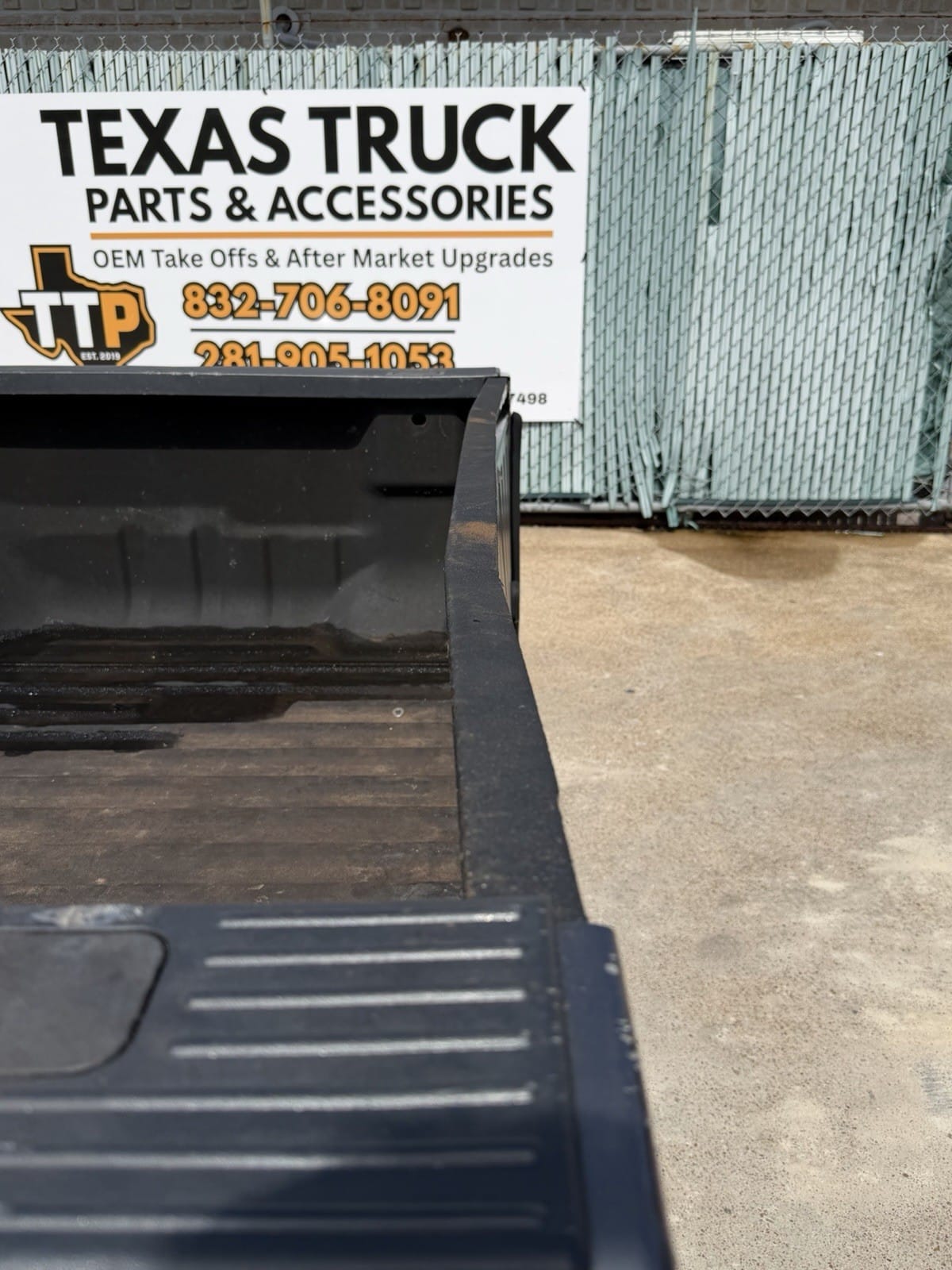Ford F350/F450 Truck Bed