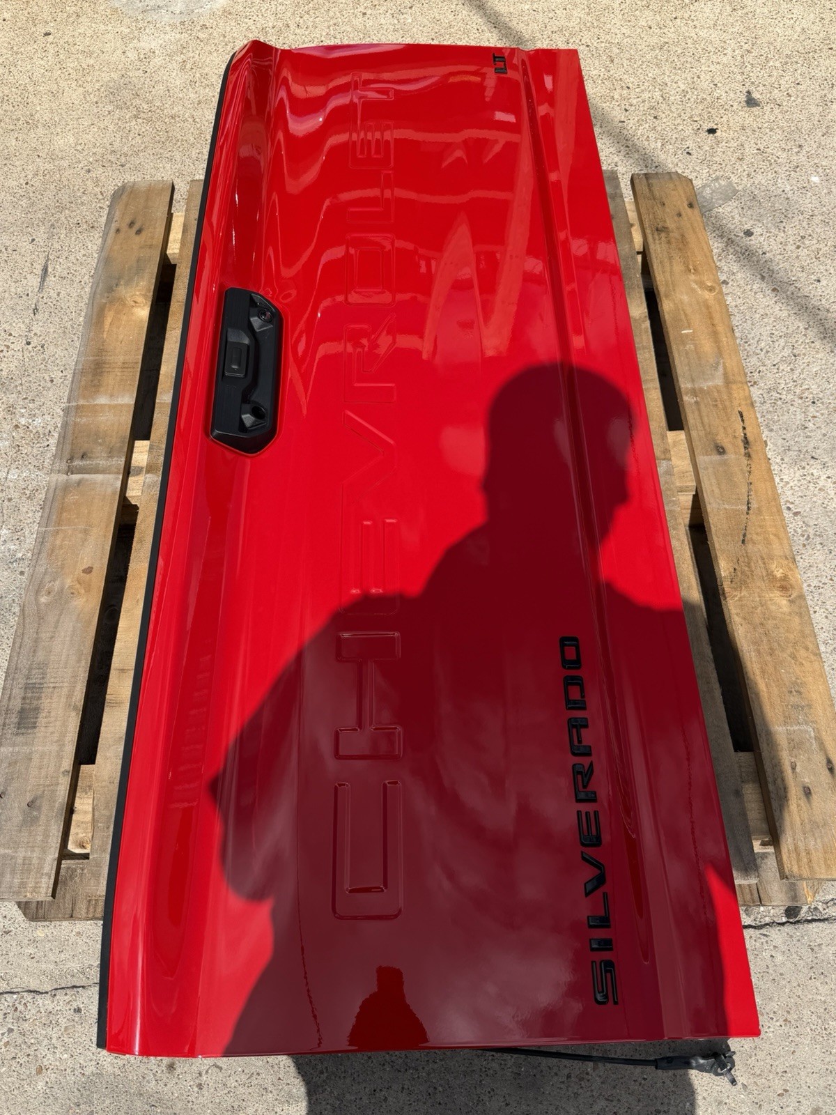 2020-2026 Chevy 2500/3500 Tailgate — OEM take-off